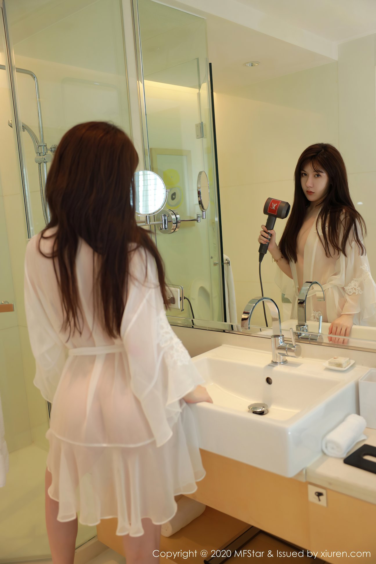 [MFStar模范学院] 2020.08.21 VOL.373 薛琪琪sandy [52P-480MB]