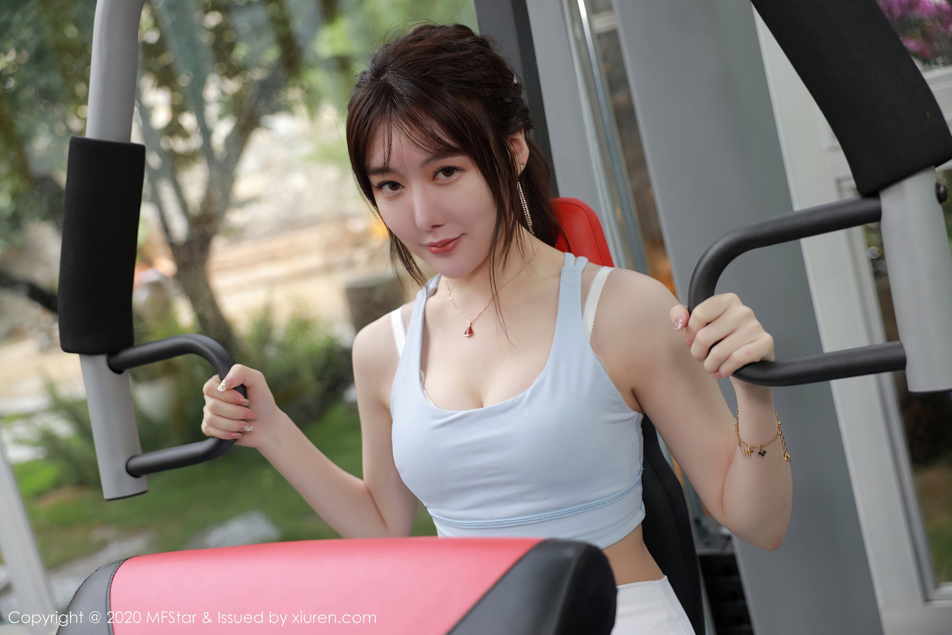 [MFStar模范学院] 2020.08.10 VOL.365 薛琪琪sandy [46P-460MB]