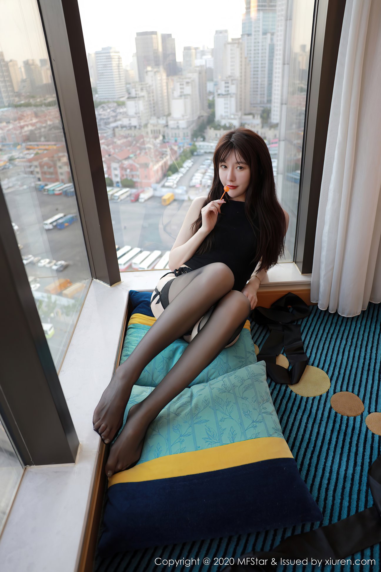 [MFStar模范学院] 2020.07.31 VOL.359 薛琪琪sandy [49P-469MB]