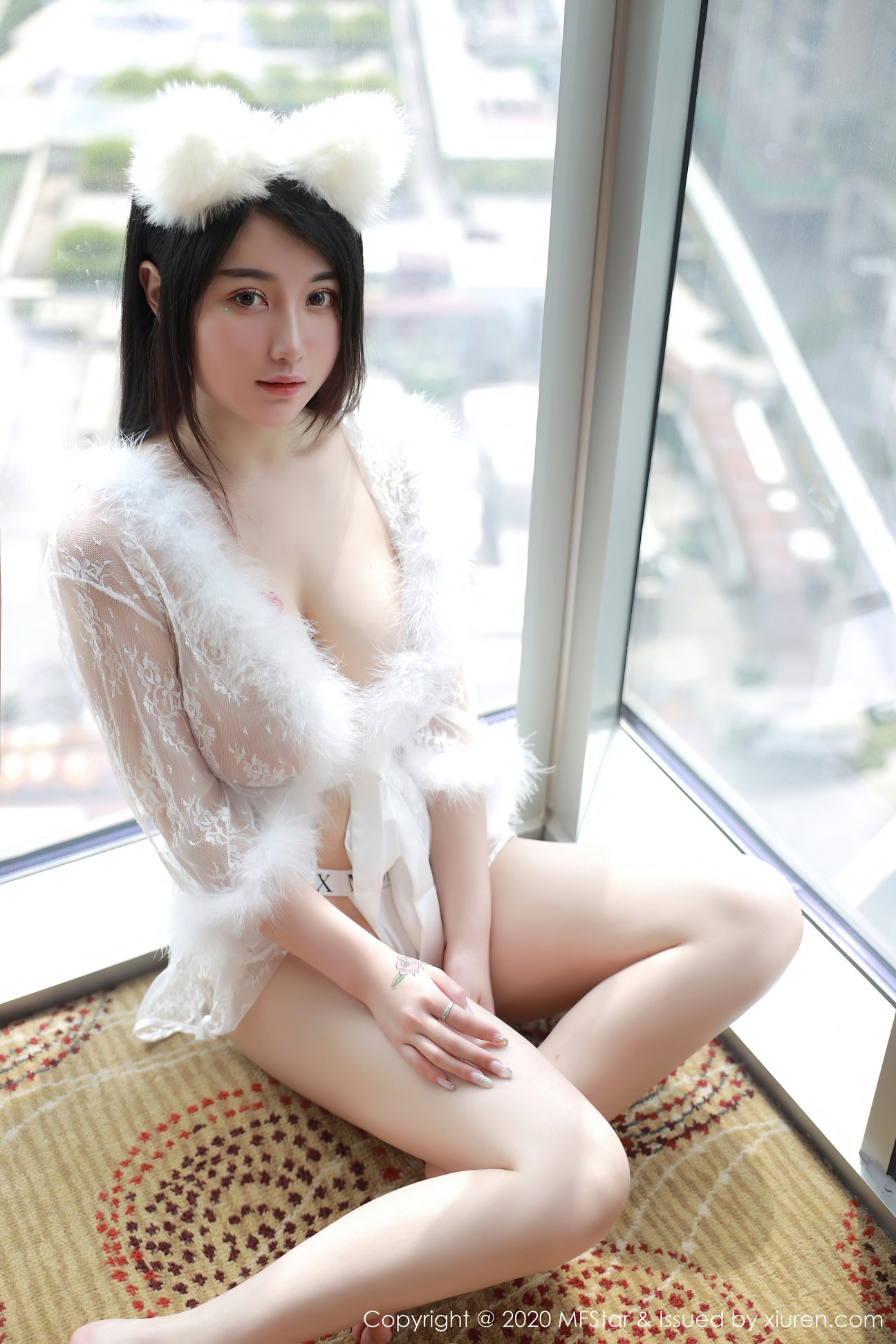 [MFStar模范学院] 2020.07.23 VOL.353 美七Mia [45P-447MB]