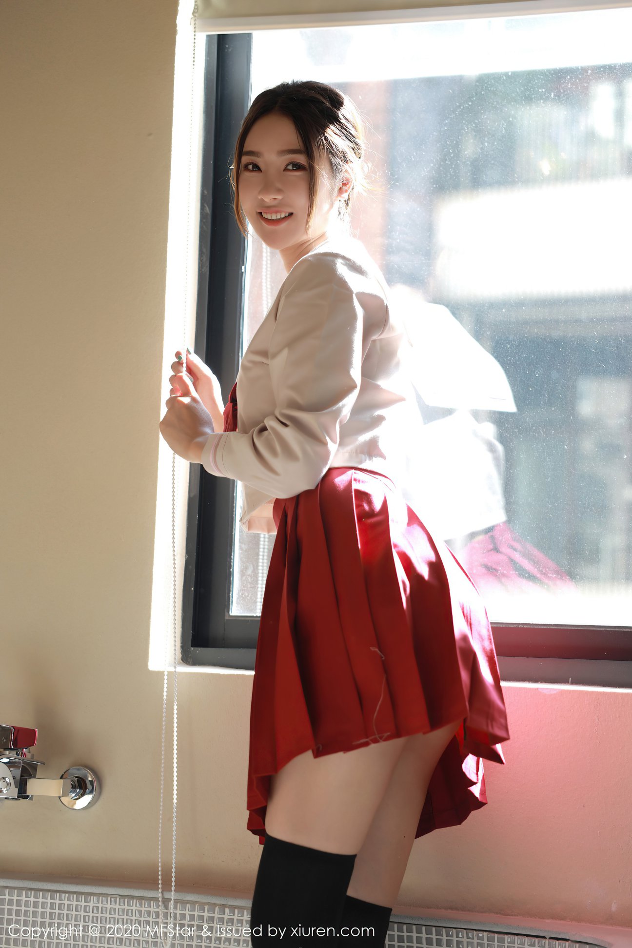 [MFStar模范学院] 2020.07.06 VOL.340 方子萱 [61P-155MB]