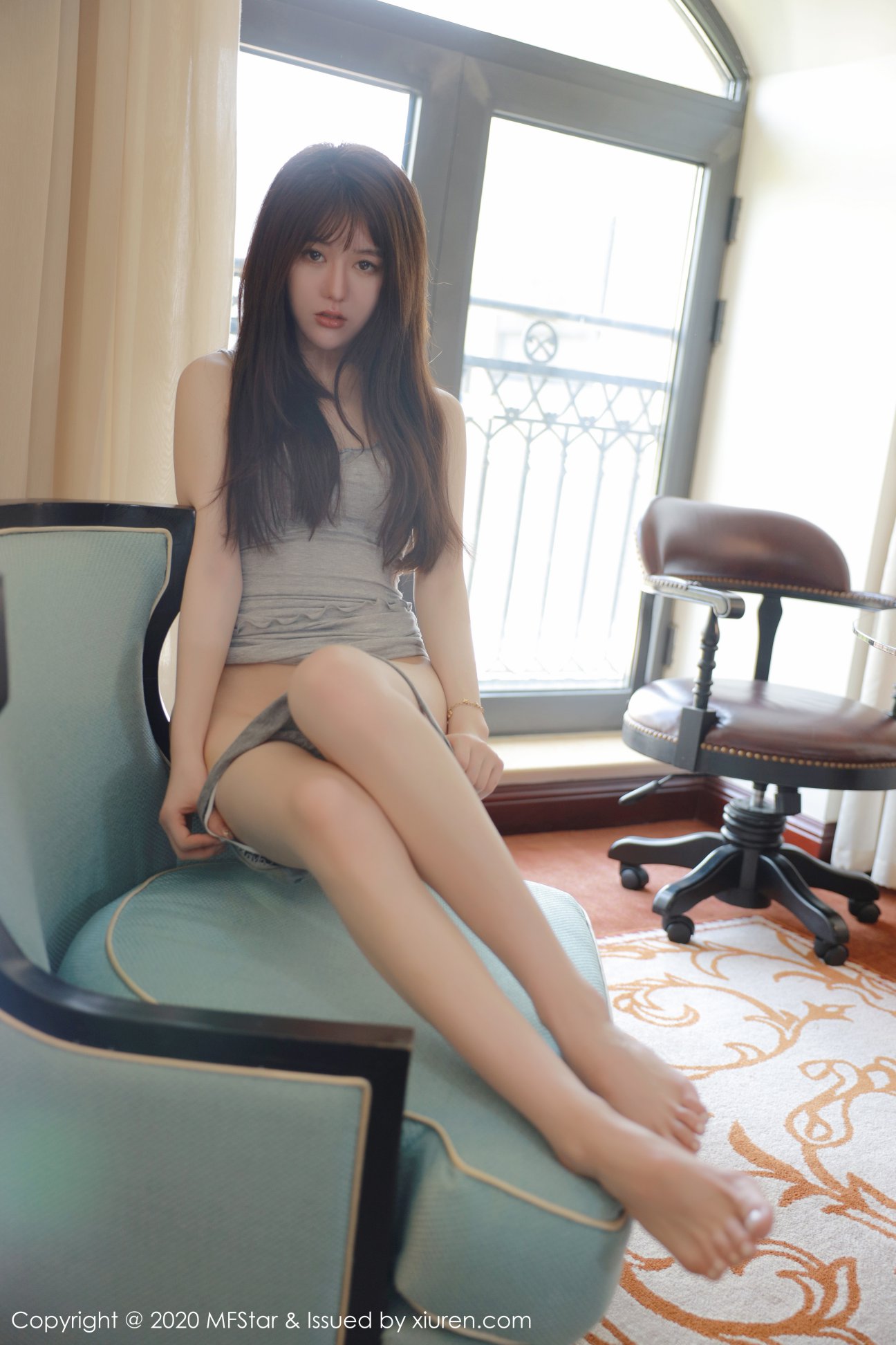 [MFStar模范学院] 2020.05.18 VOL.331 薛琪琪sandy [49P-141MB]