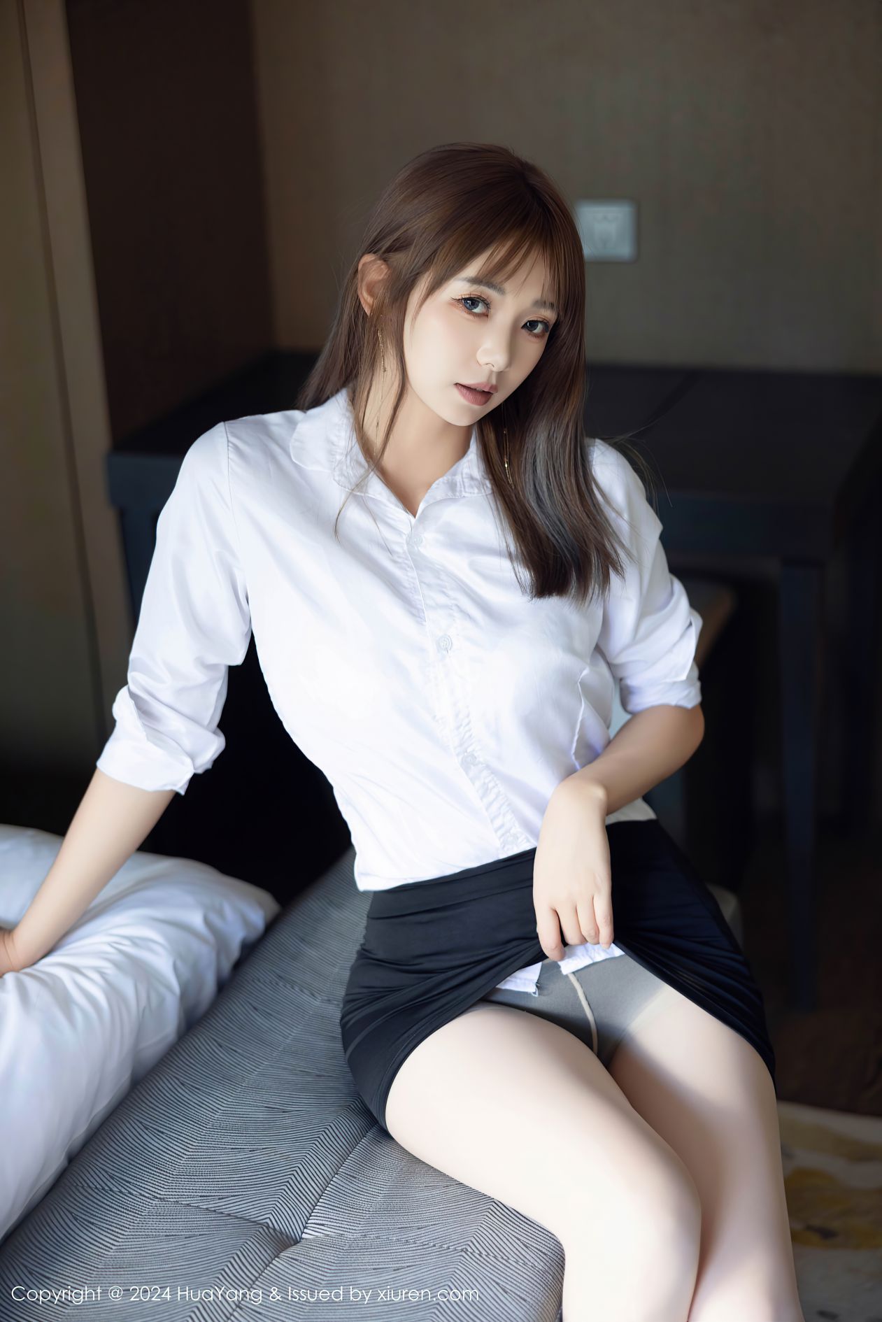 [HuaYang花漾] 2024.09.05 VOL.604 宋-kiki [75P-675MB]