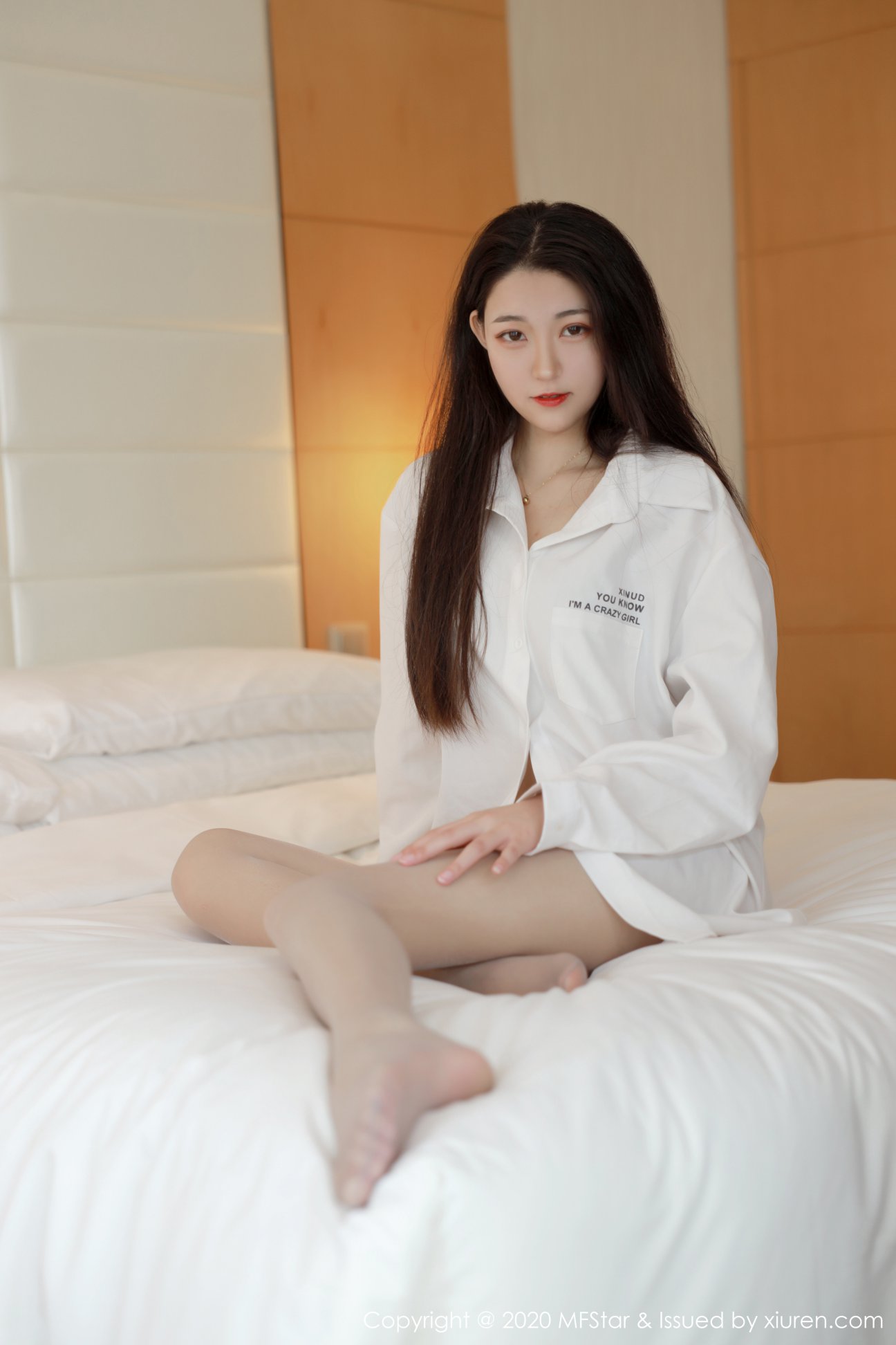 [MFStar模范学院] 2020.05.04 VOL.321 Laura张小妮 [58P-125MB]
