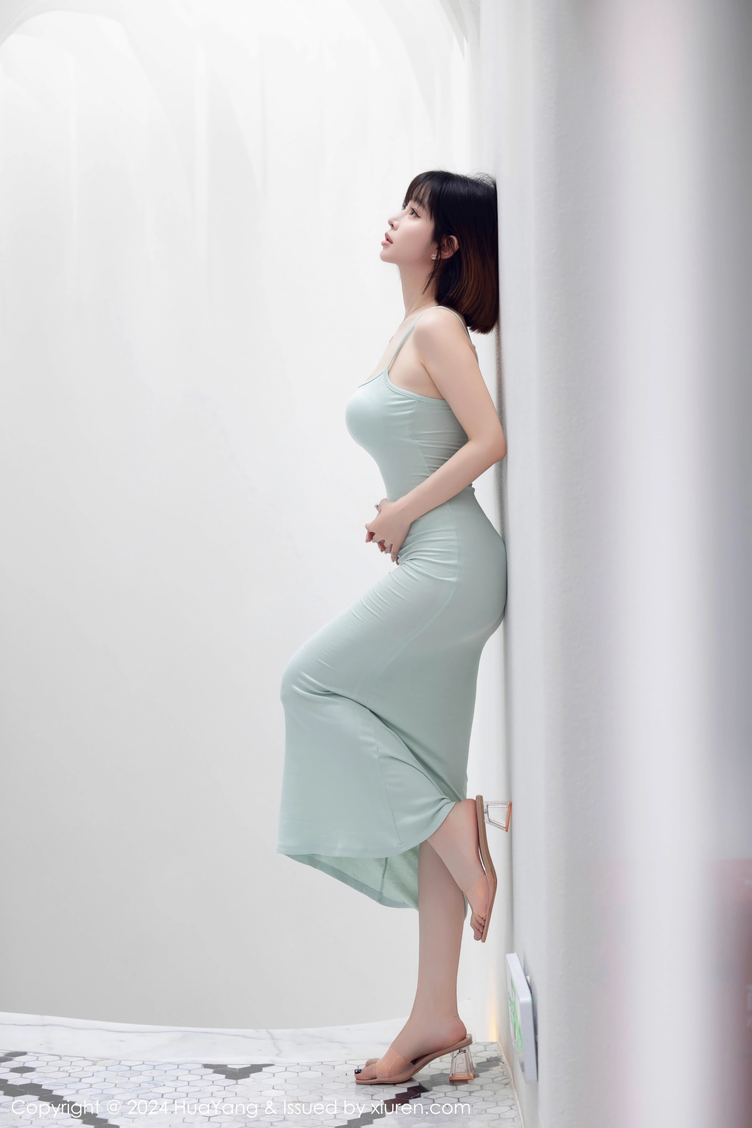 [HuaYang花漾] 2024.06.28 VOL.586 王雨纯 [94P-682MB]