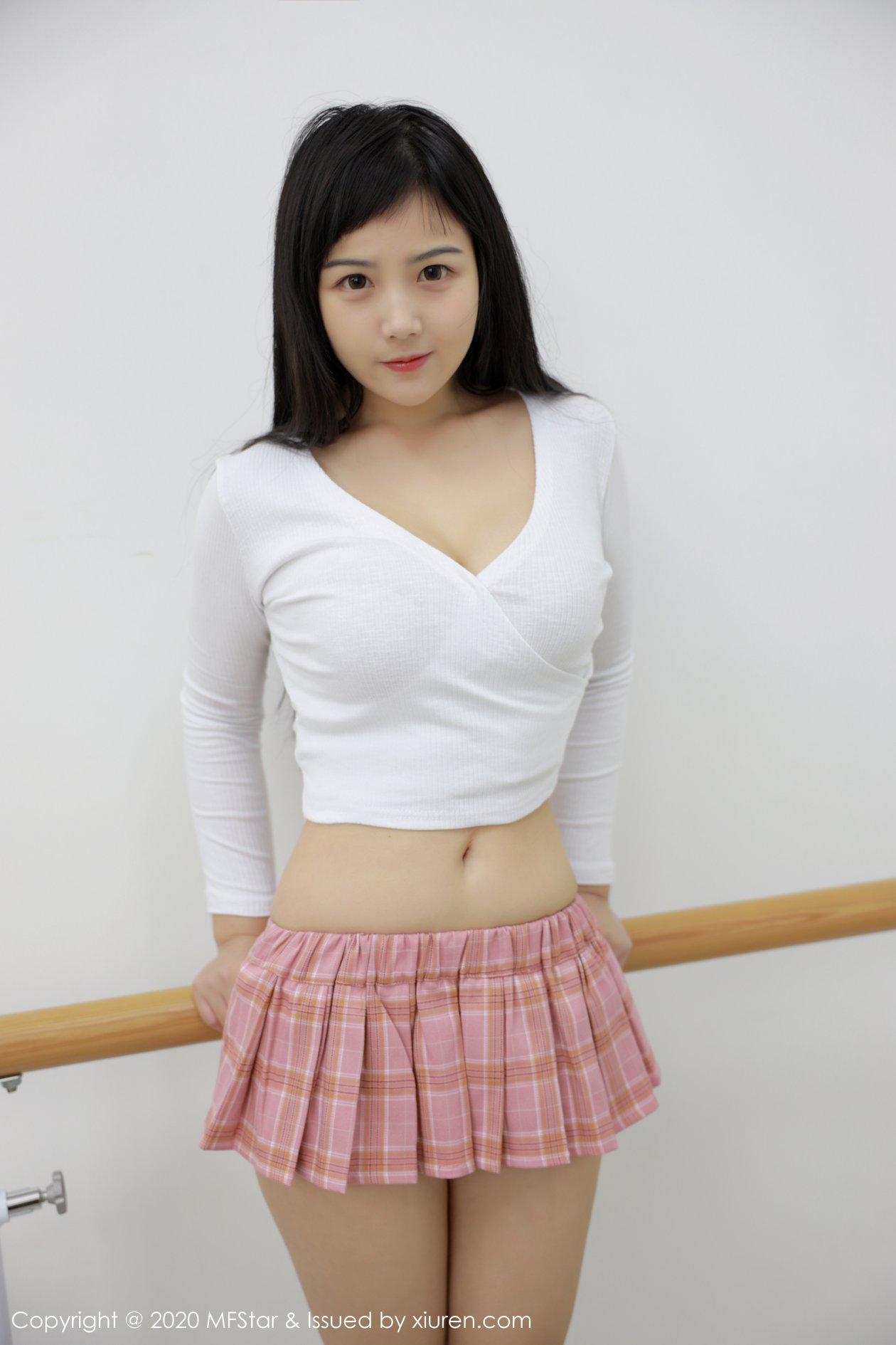 [MFStar模范学院] 2020.03.13 VOL.287 徐微微mia [61P-120MB]