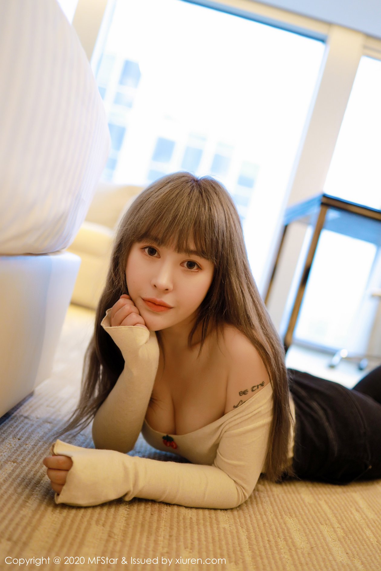 [MFStar模范学院] 2020.03.10 VOL.284 艾莉Evelyn [63P-185MB]