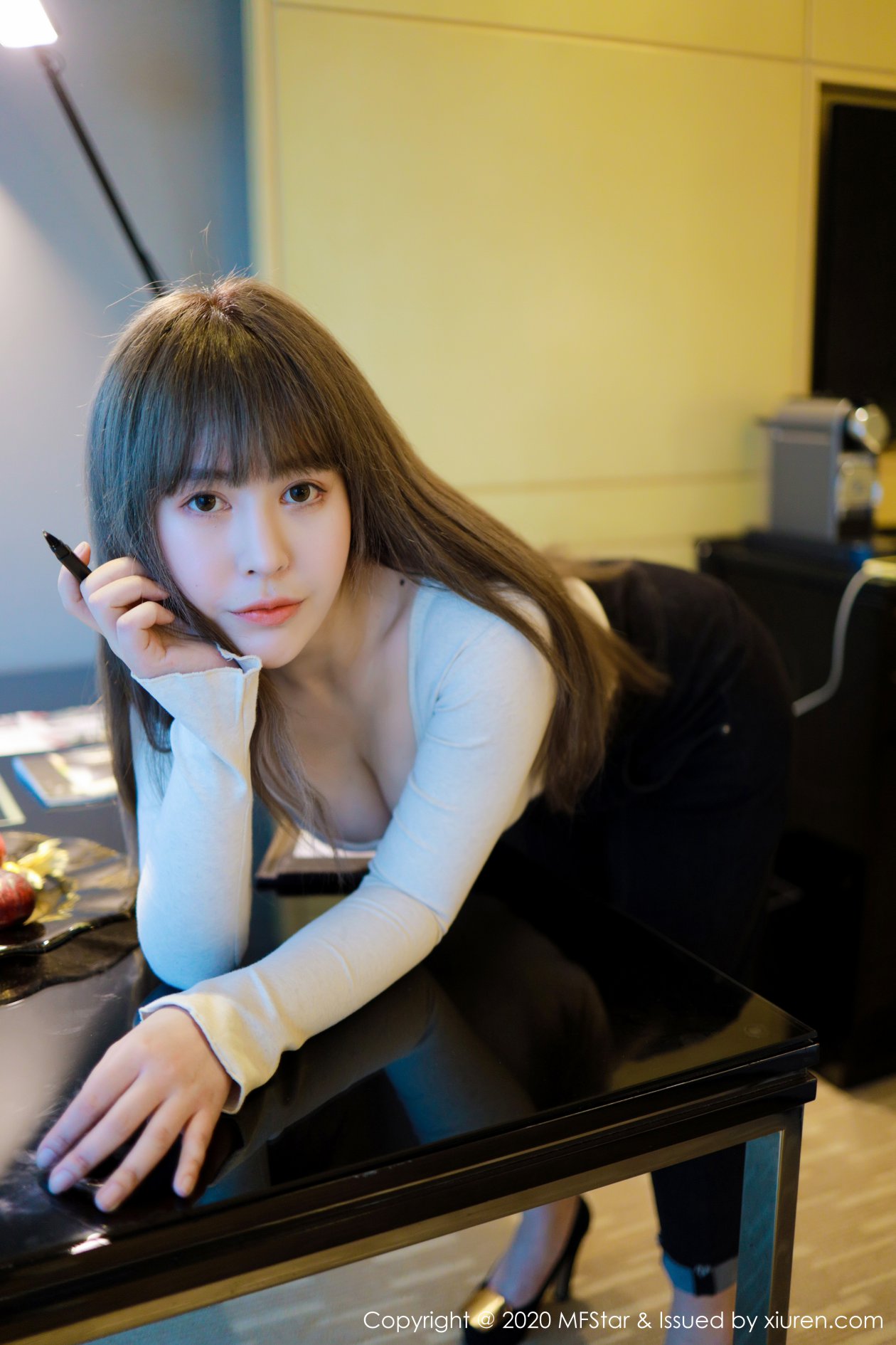 [MFStar模范学院] 2020.03.10 VOL.284 艾莉Evelyn [63P-185MB]
