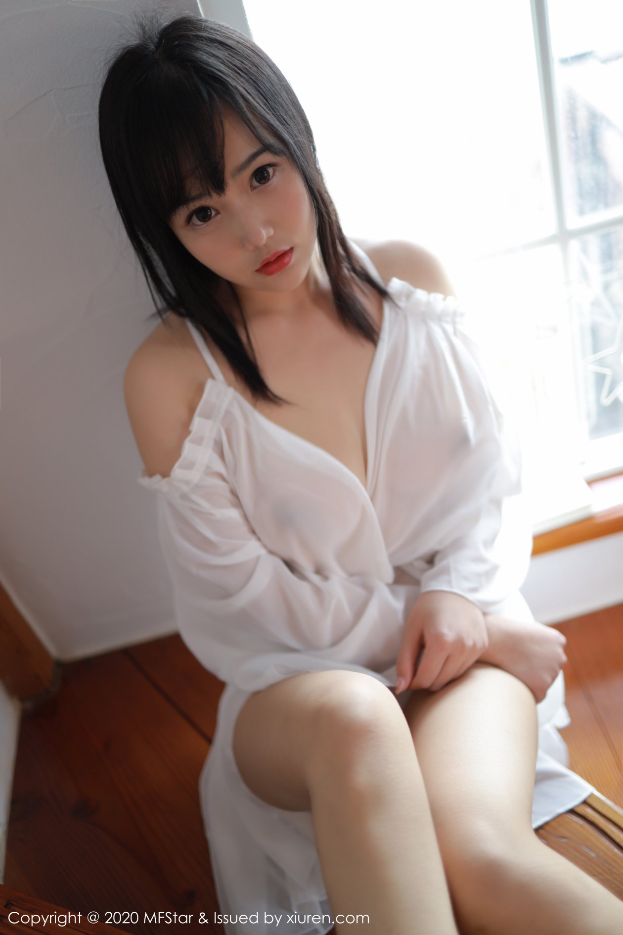 [MFStar模范学院] 2020.01.19 VOL.260 徐微微mia [50P-115MB]