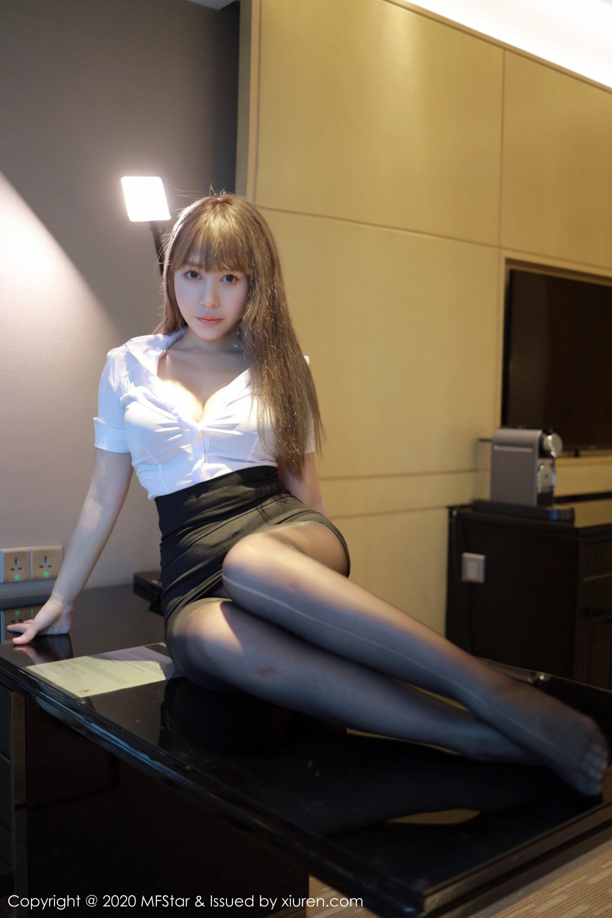 [MFStar模范学院] 2020.01.15 VOL.257 艾莉Evelyn [70P-195MB]