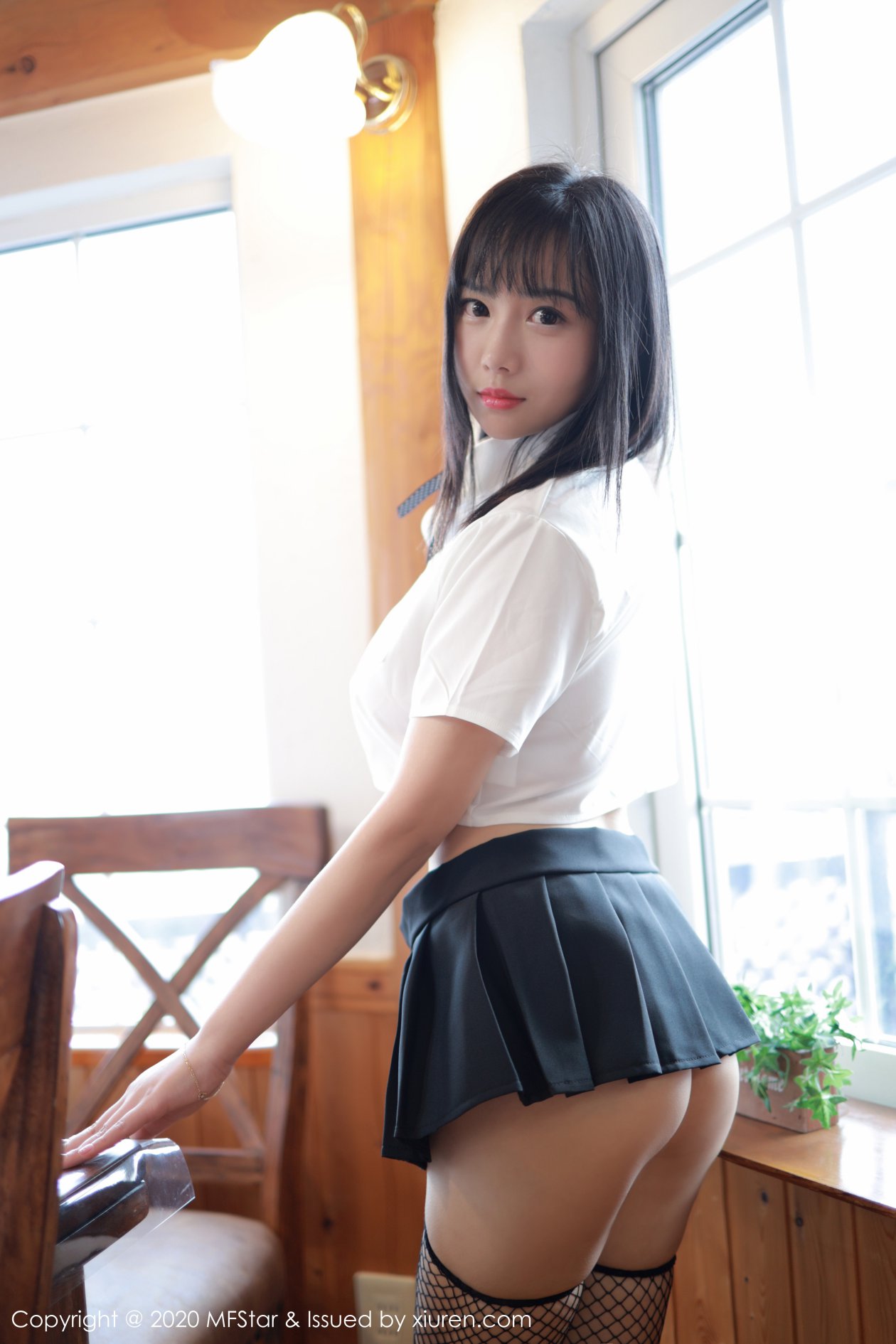 [MFStar模范学院] 2020.01.13 VOL.255 徐微微mia [52P-108MB]