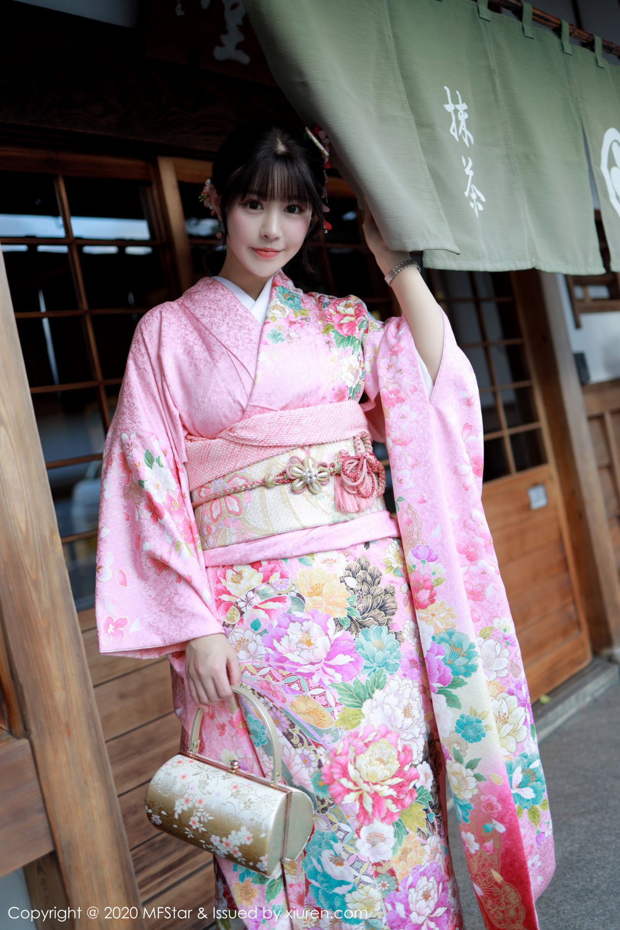 [MFStar模范学院] 2020.01.10 VOL.254 朱可儿Flower [75P-225MB]