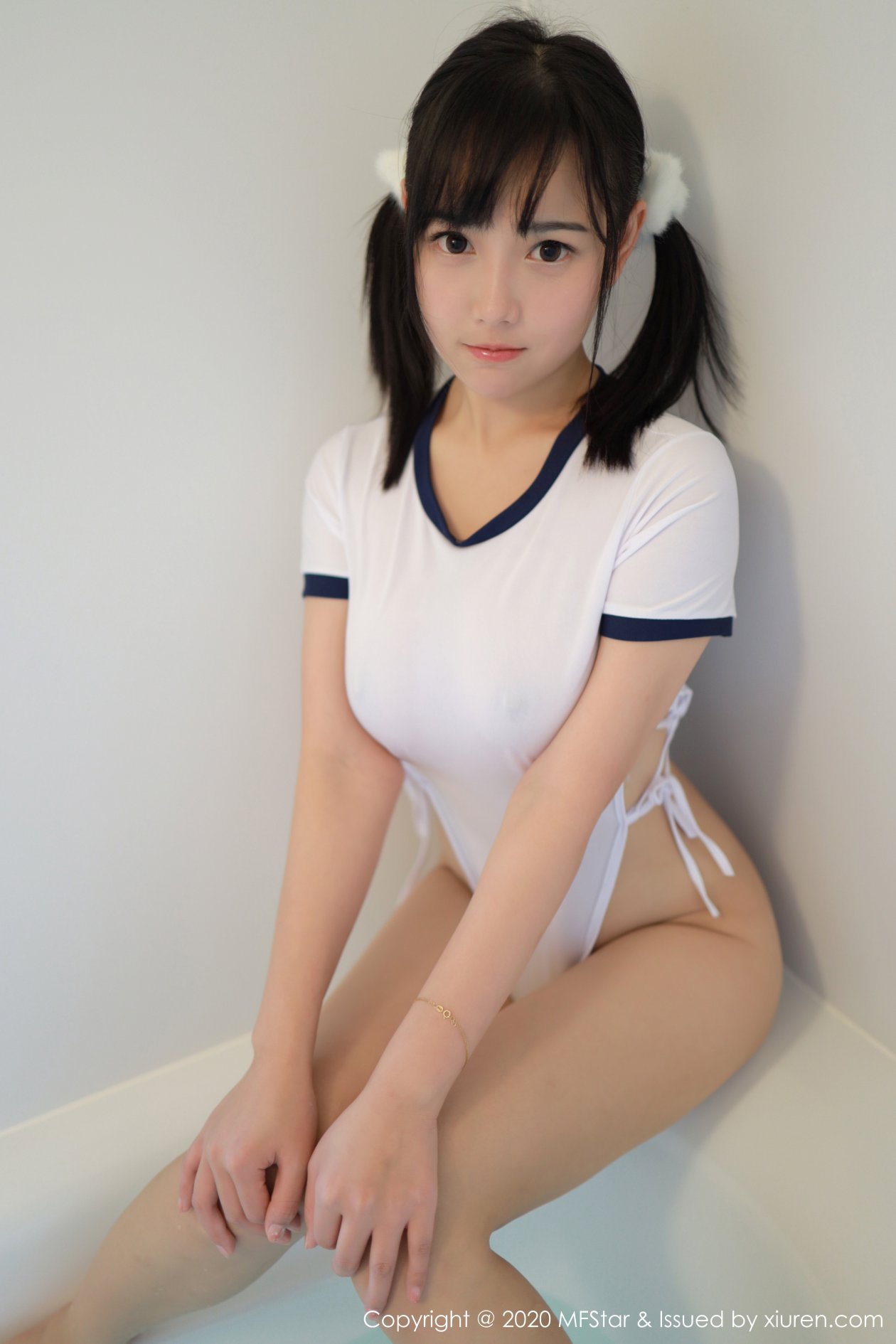 [MFStar模范学院] 2020.01.06 VOL.250 徐微微mia [54P-118MB]