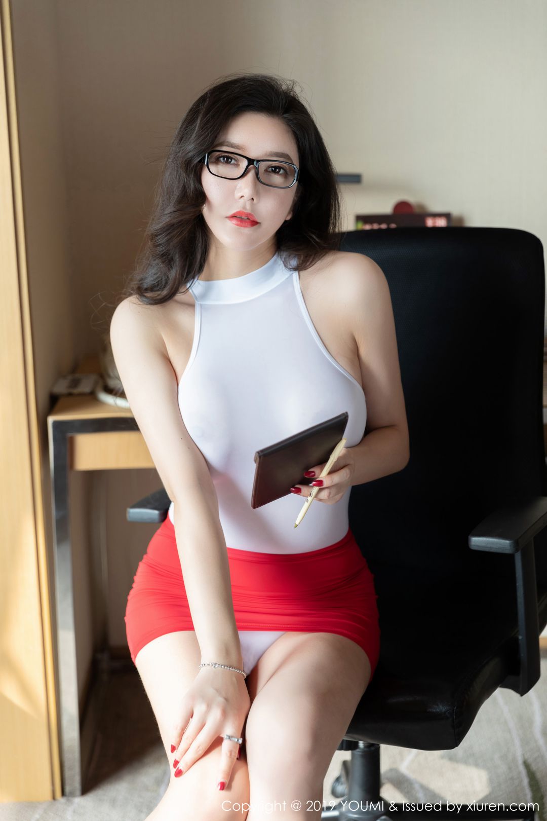[YOUMI尤蜜荟] 2019.01.15 VOL.261 心妍小公主 [42P-141MB]