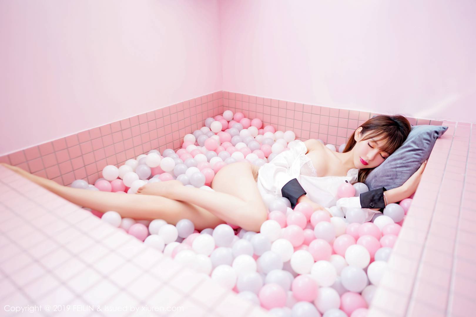 [FEILIN嗲囡囡] 2019.11.11 VOL.214 程梓 [40P-87MB]