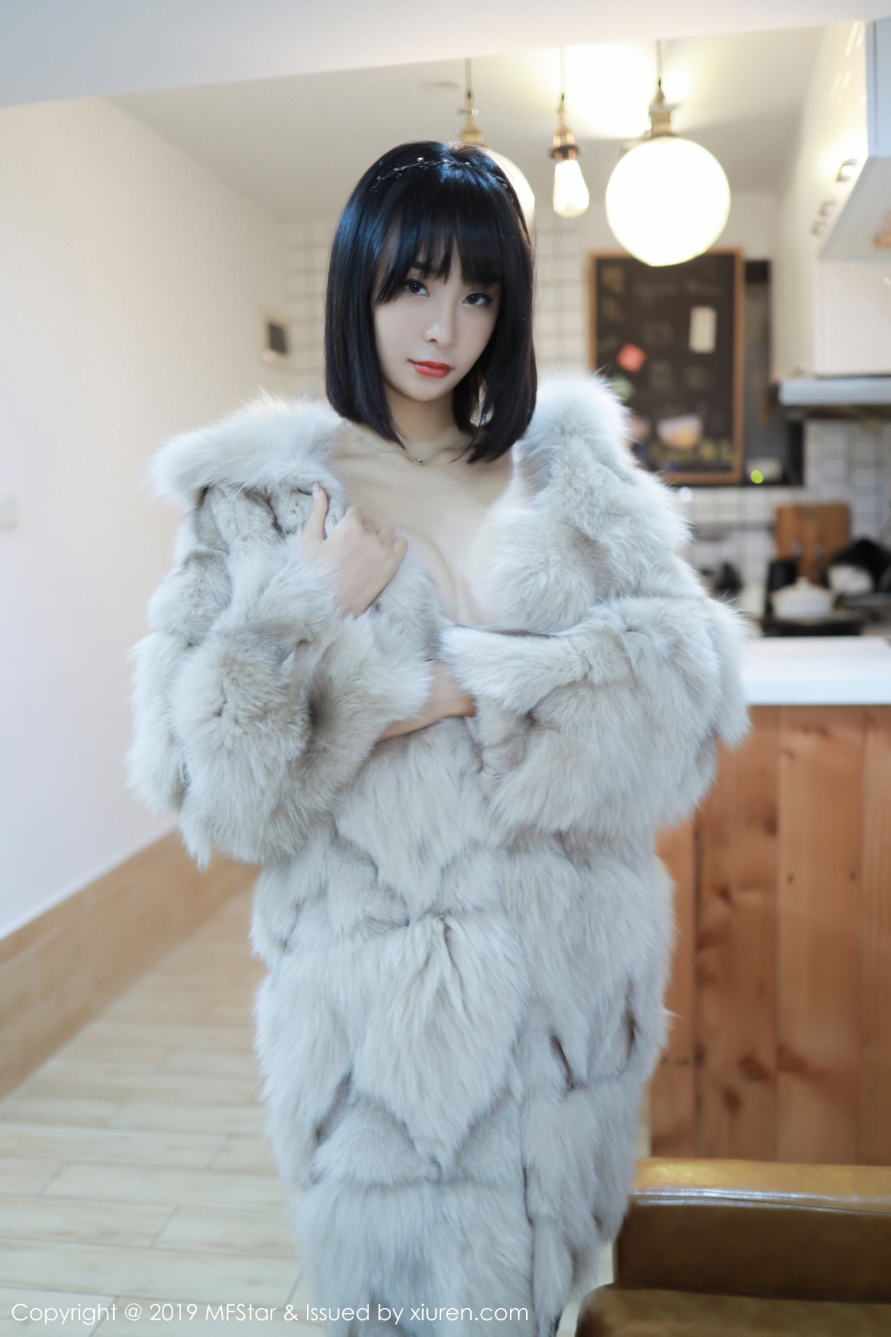 [MFStar模范学院] 2019.12.13 VOL.242 蓝夏Akasha [55P-126MB]