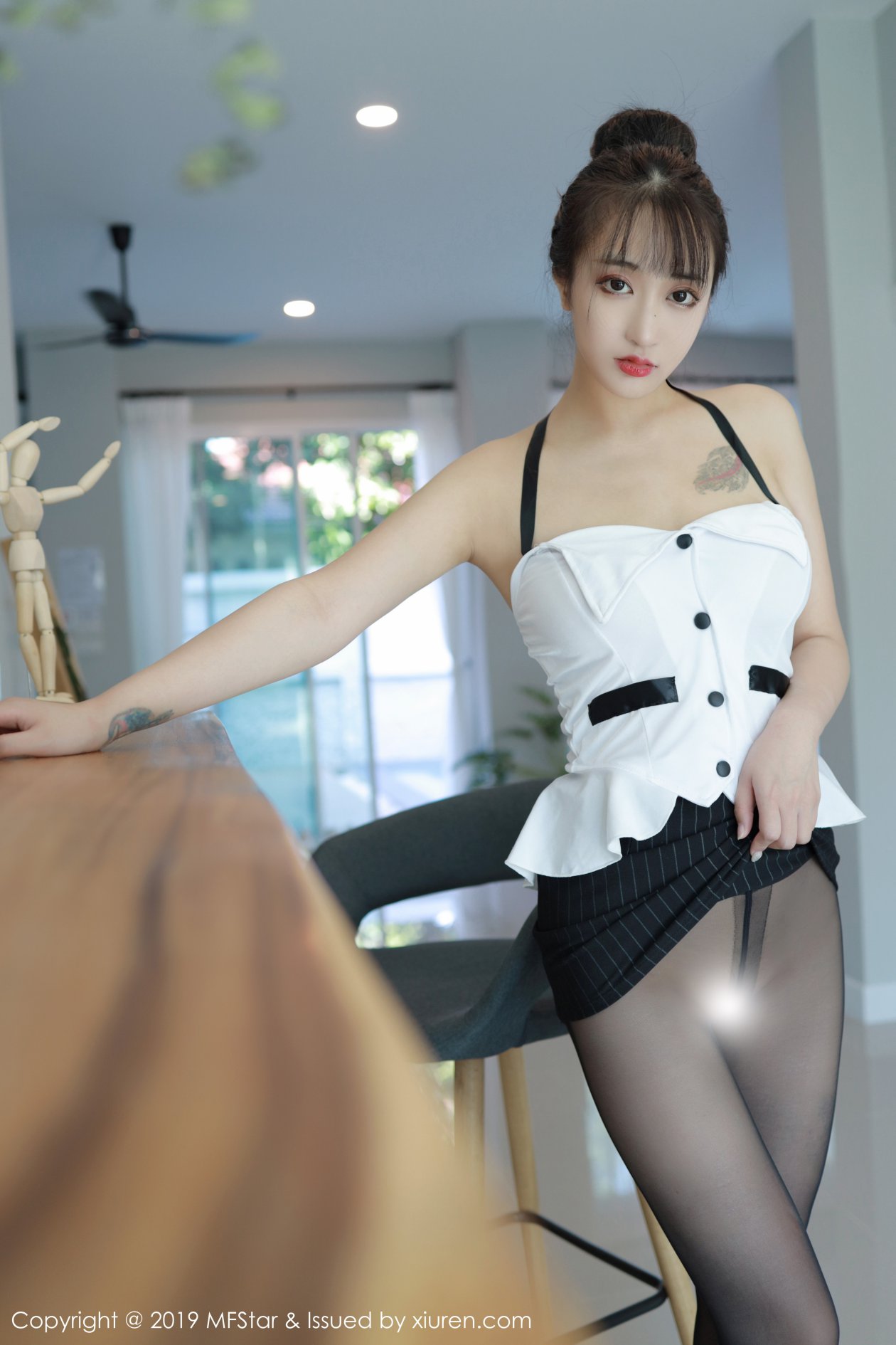 [MFStar模范学院] 2019.12.05 VOL.238 Betty林子欣 [51P-117MB]