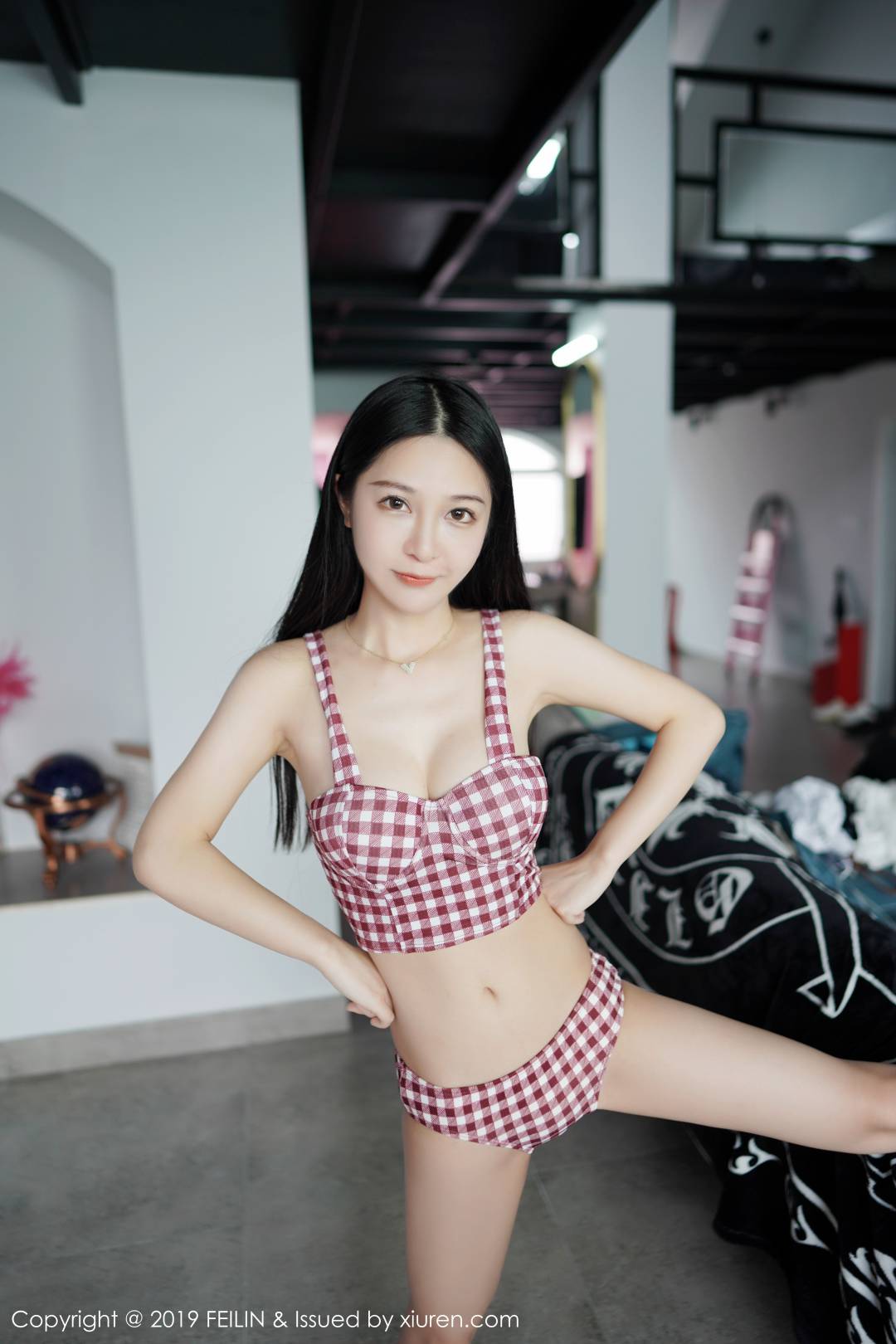 [FEILIN嗲囡囡] 2019.09.17 VOL.207 luna张静燕[51P-130M]