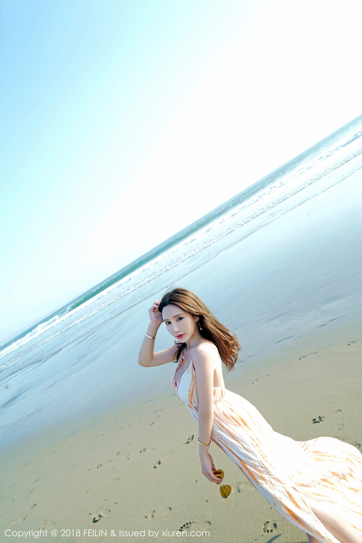 [FEILIN嗲囡囡] 2018.06.14 VOL.144 周于希 [43P-184MB]