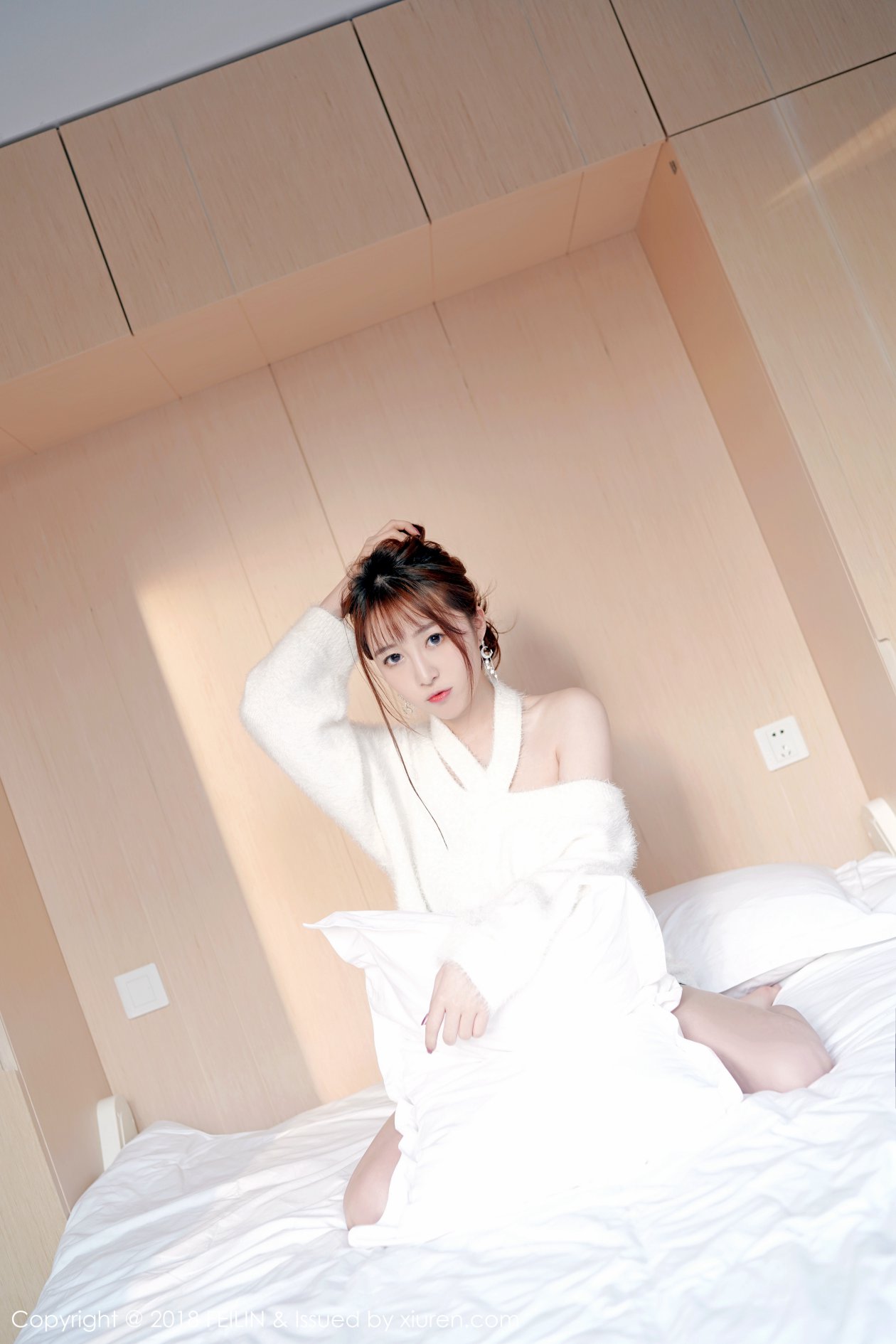 [FEILIN嗲囡囡] 2018.04.17 VOL.132 yumi黄奕清 [40P-93MB]
