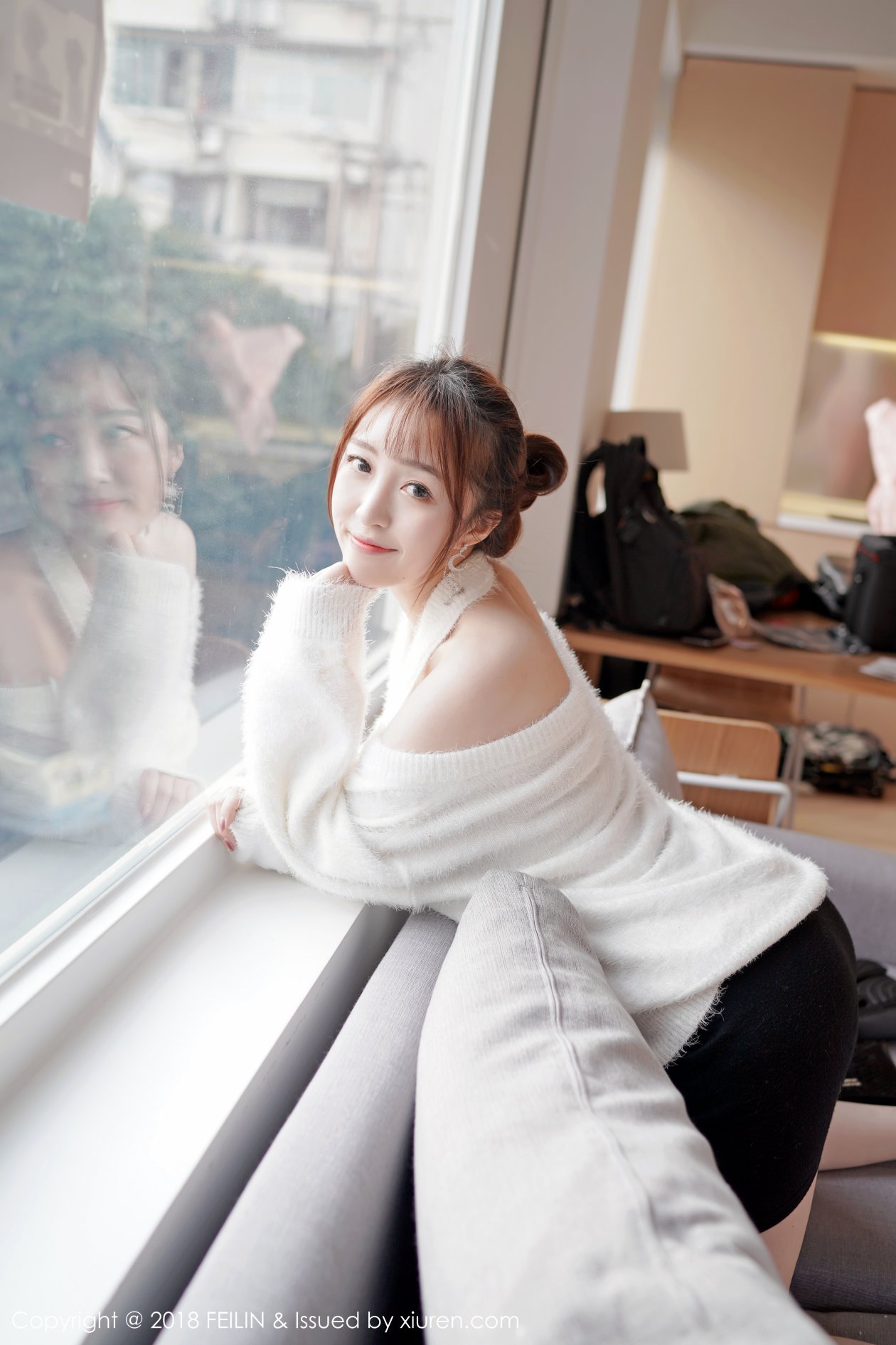 [FEILIN嗲囡囡] 2018.04.17 VOL.132 yumi黄奕清 [40P-93MB]