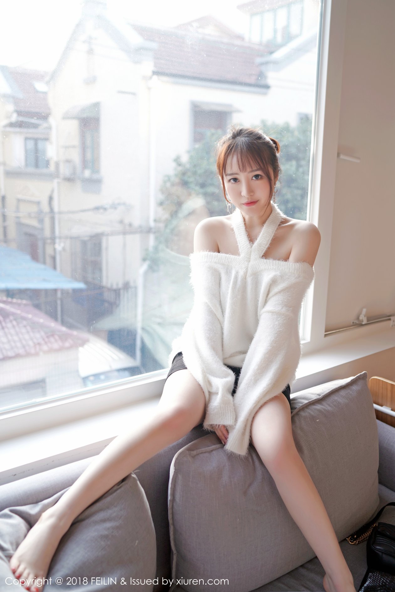 [FEILIN嗲囡囡] 2018.04.17 VOL.132 yumi黄奕清 [40P-93MB]