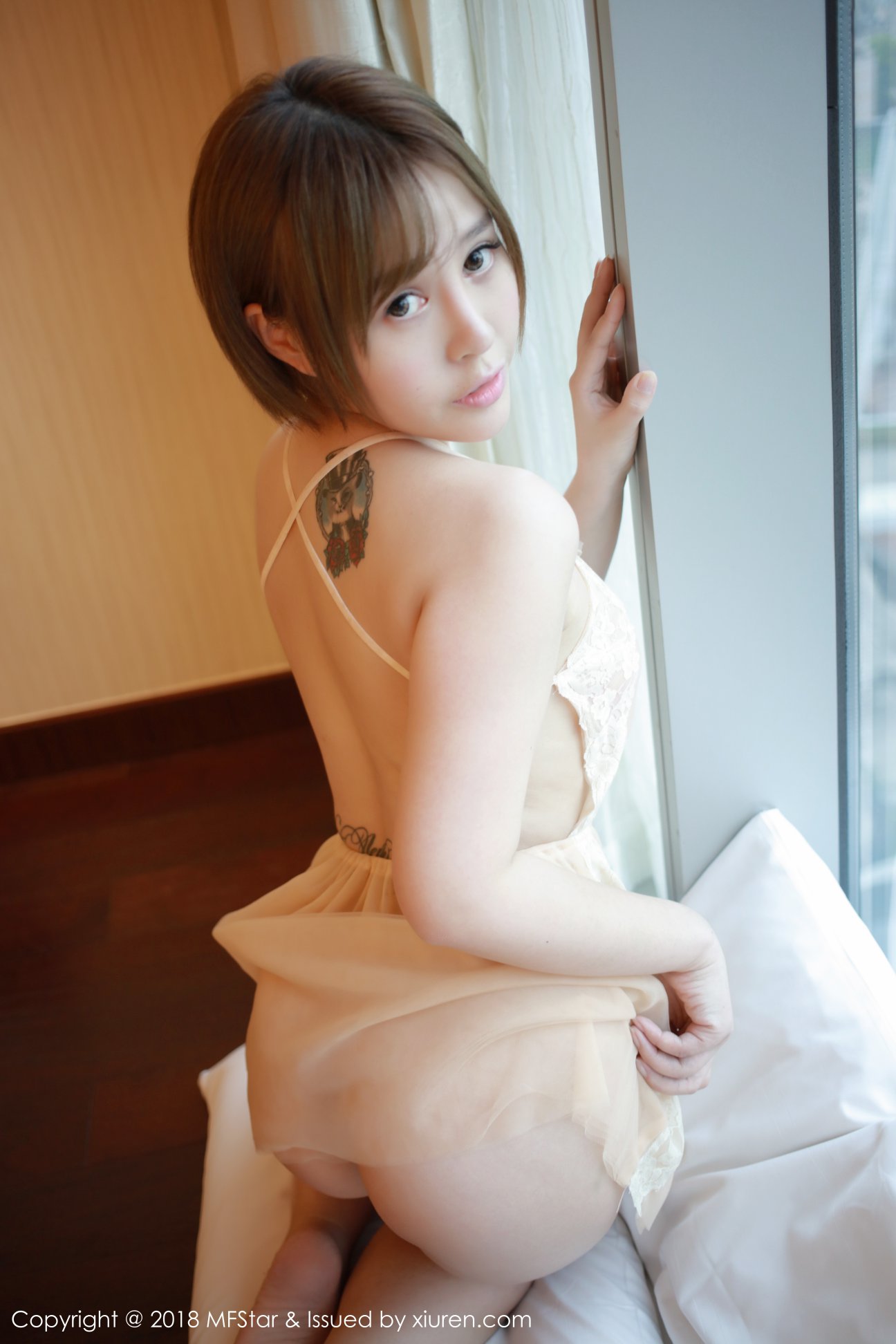 [MFStar模范学院] 2018.06.04 VOL.125 Evelyn艾莉 [52P-223MB]