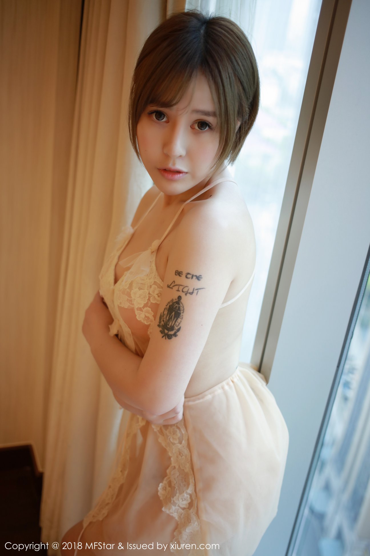 [MFStar模范学院] 2018.06.04 VOL.125 Evelyn艾莉 [52P-223MB]