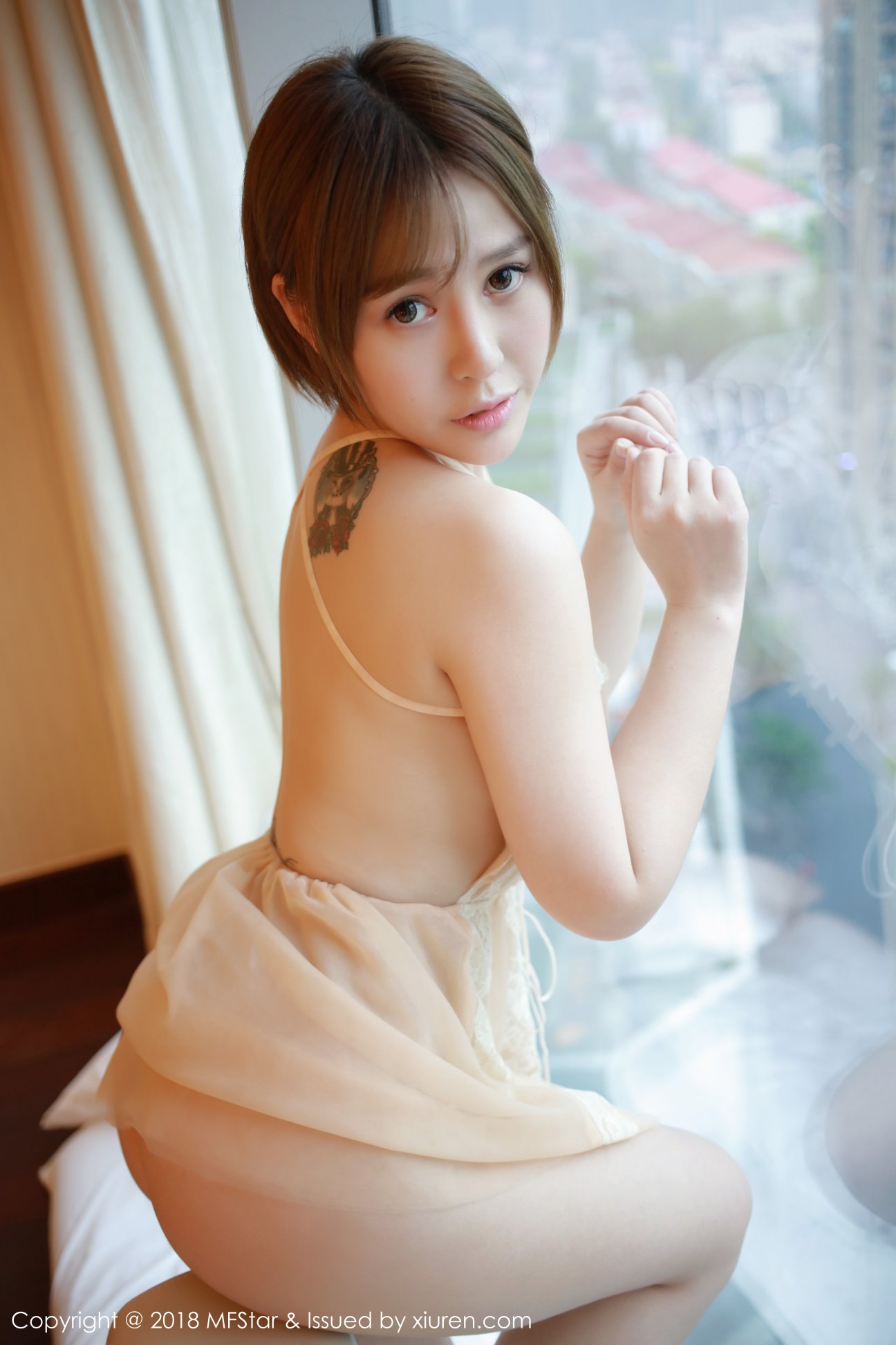 [MFStar模范学院] 2018.06.04 VOL.125 Evelyn艾莉 [52P-223MB]