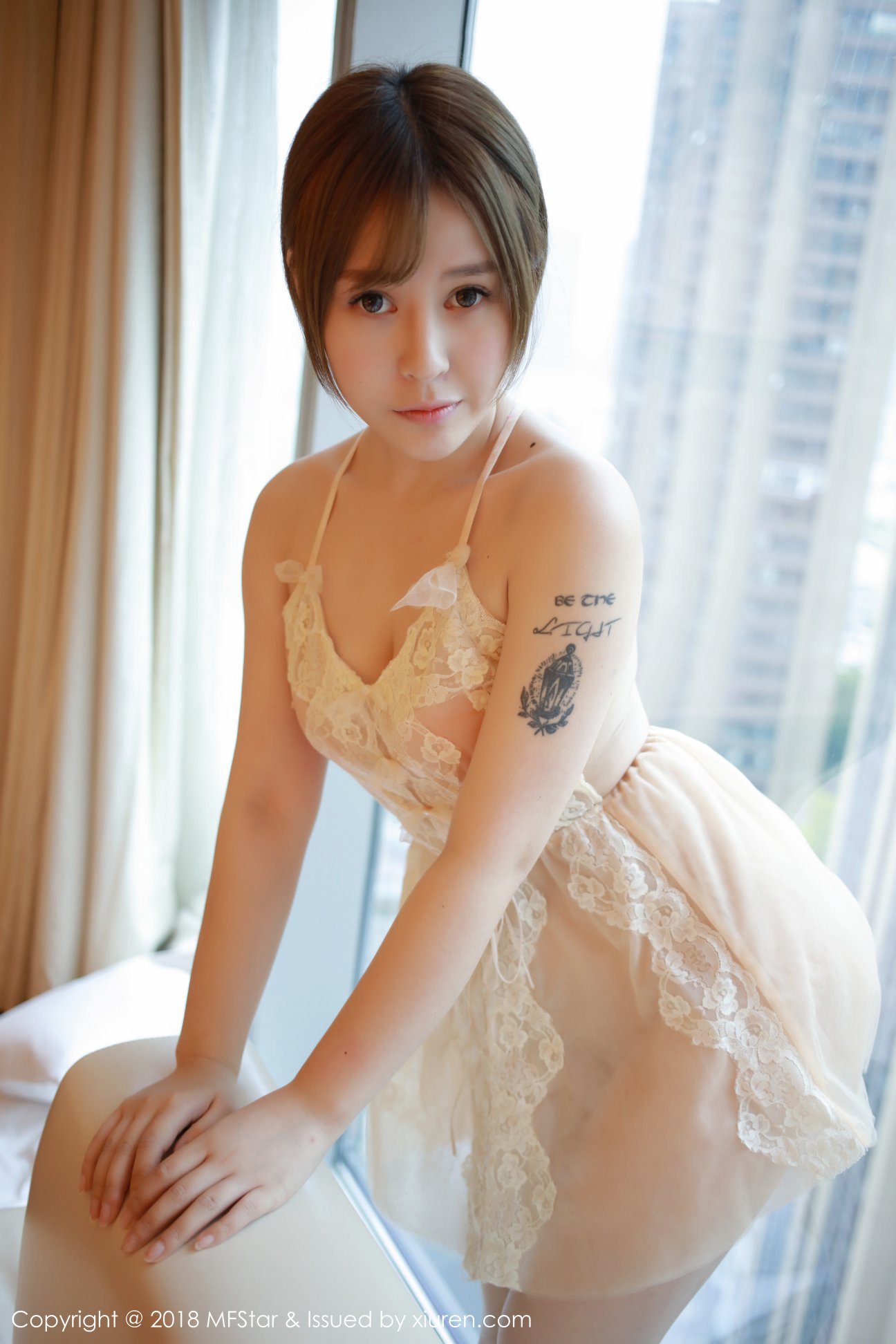 [MFStar模范学院] 2018.06.04 VOL.125 Evelyn艾莉 [52P-223MB]