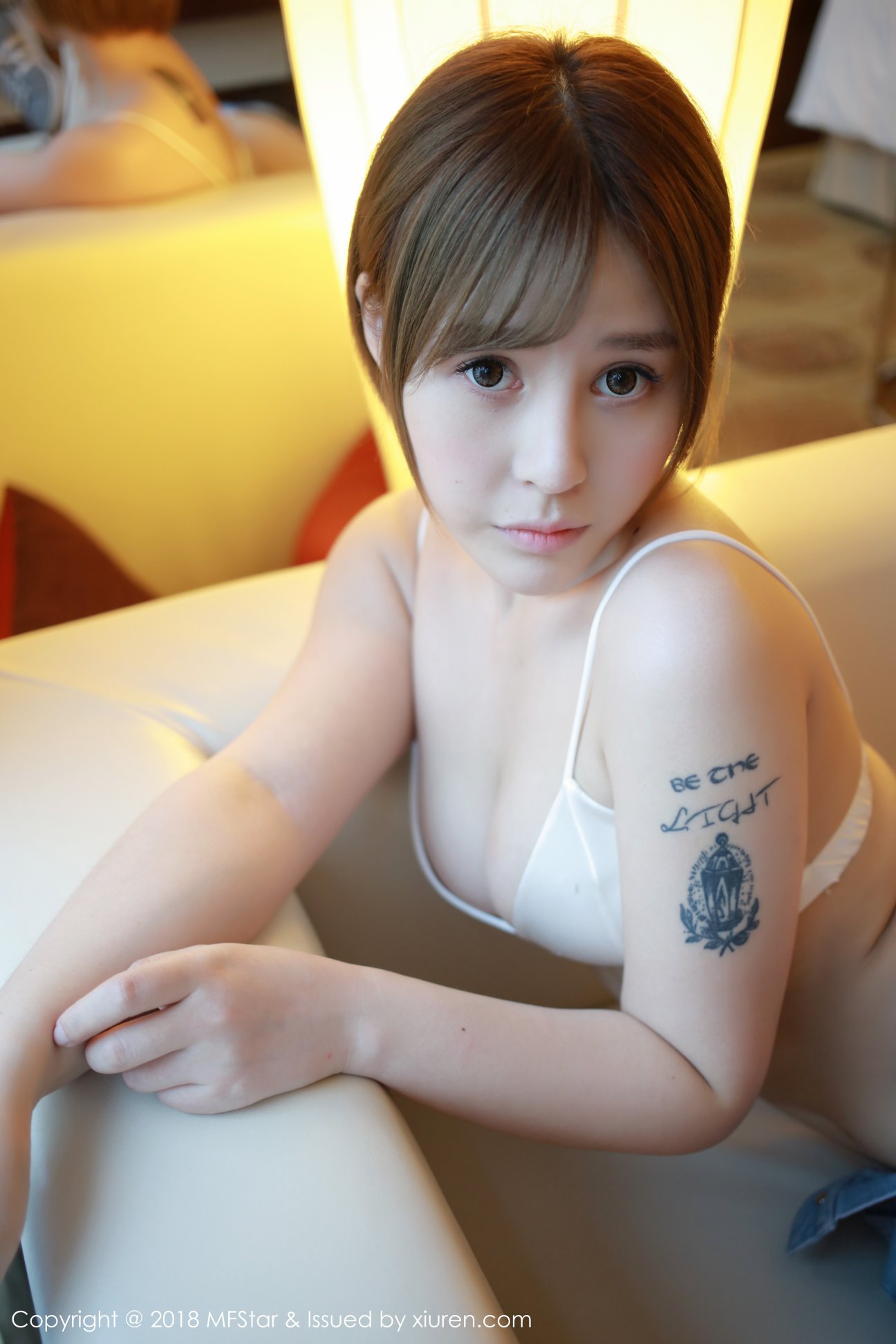 [MFStar模范学院] 2018.06.04 VOL.125 Evelyn艾莉 [52P-223MB]