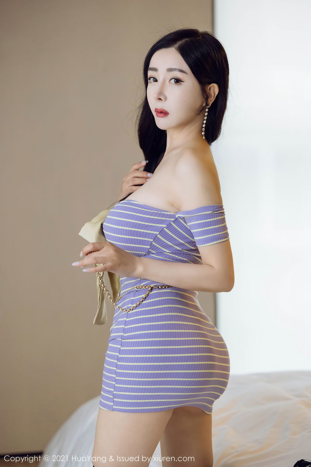[HuaYang花漾] 2021.11.16 VOL.464 允爾 [51P-467MB]
