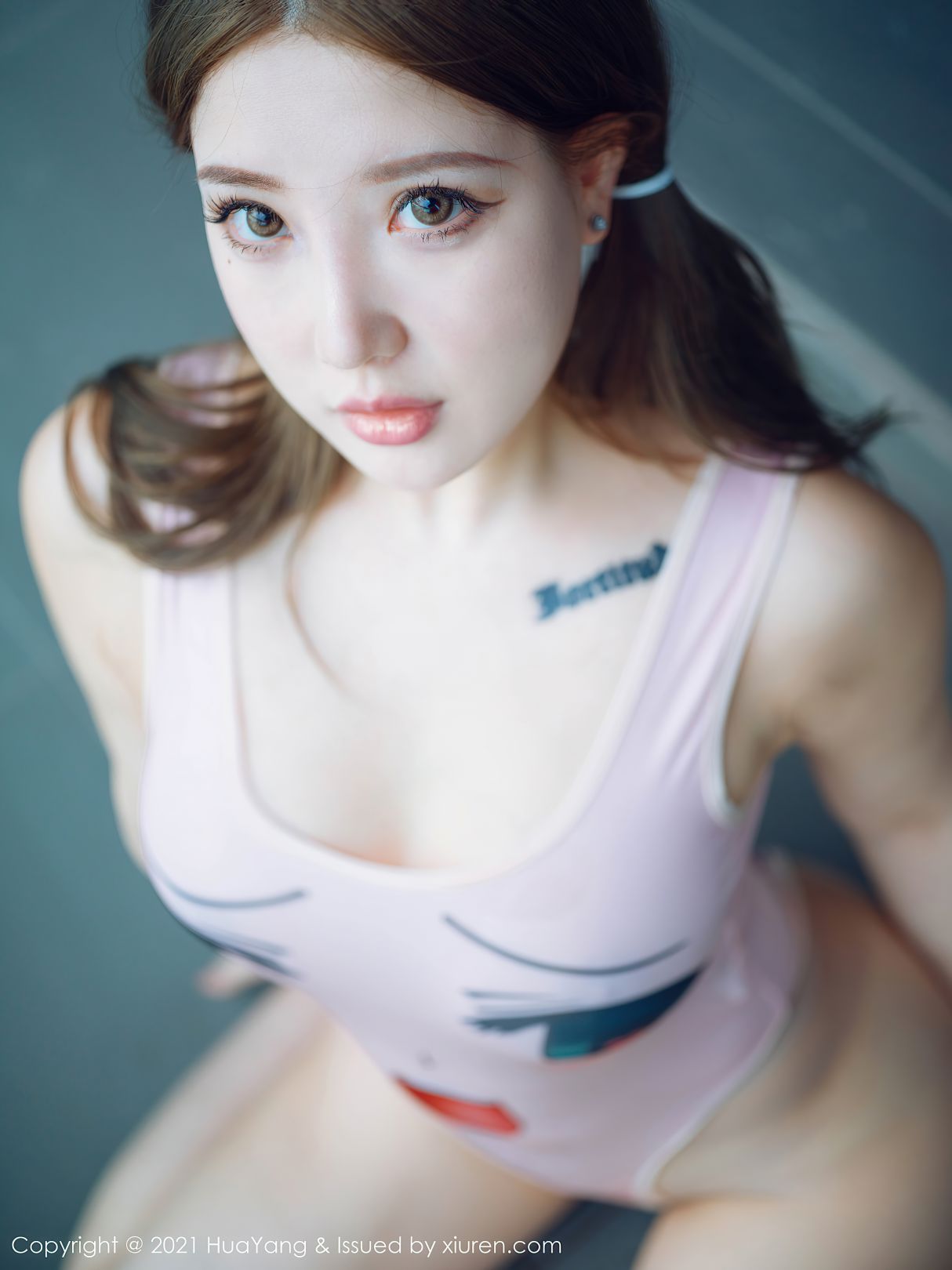 [HuaYang花漾] 2021.09.13 VOL.449 小海臀Rena [38P-395MB]