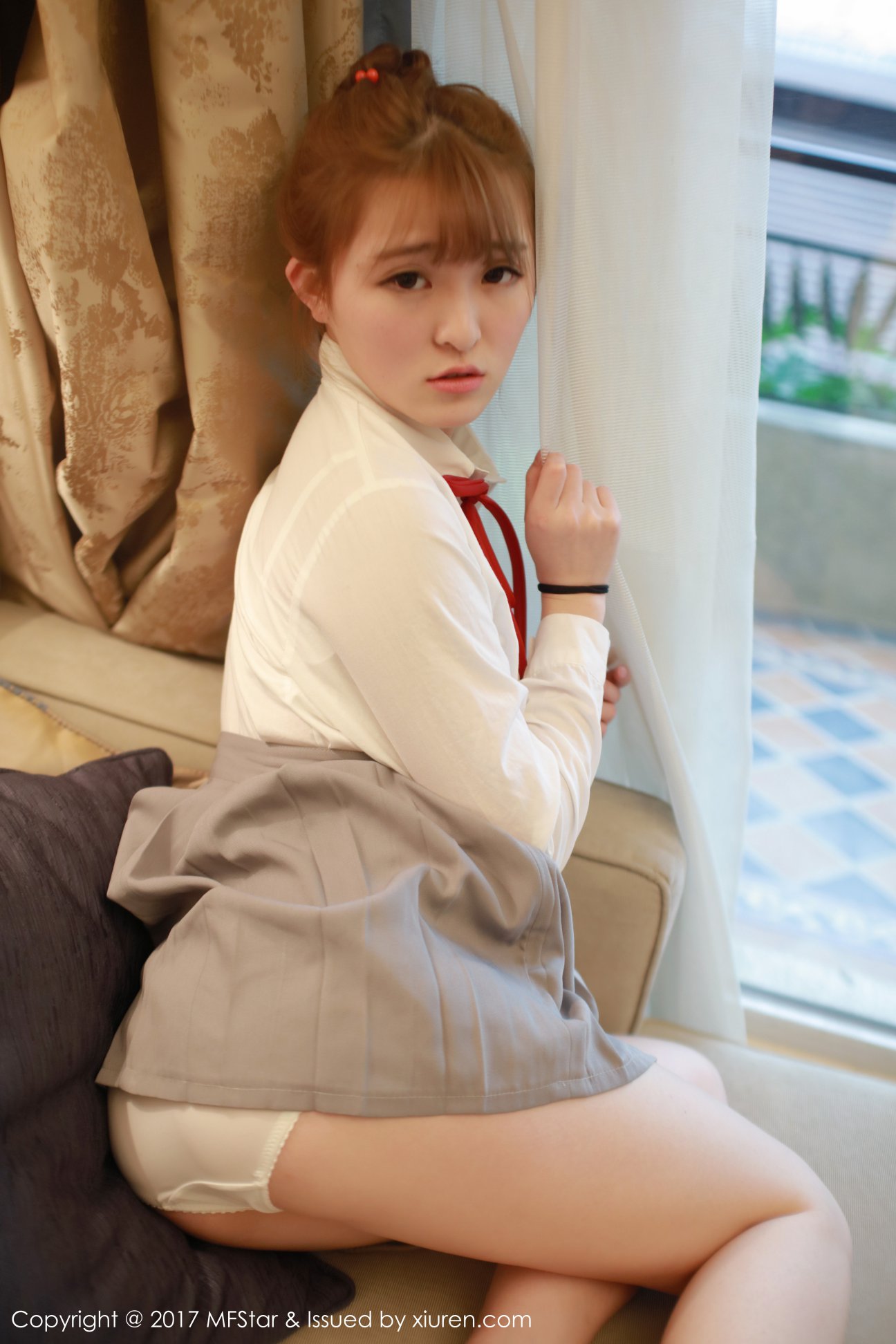 [MFStar模范学院] 2017.06.14 Vol.098 伊小七MoMo [47P-243MB]