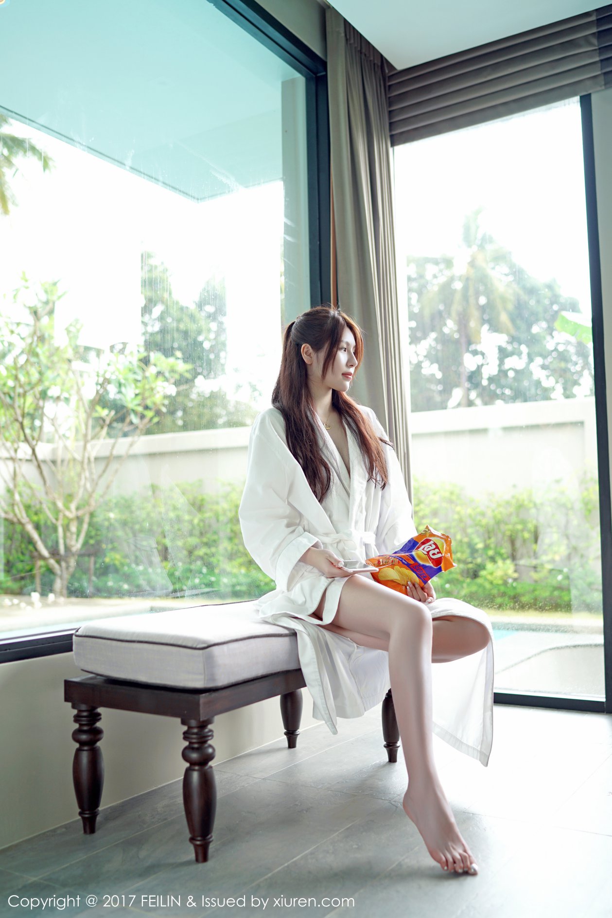 [FEILIN嗲囡囡] 2017.04.11 VOL.085 PaPa妈咪 [31P-103MB]