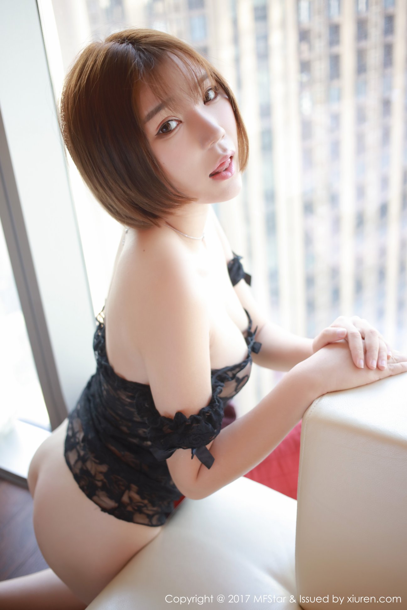 [MFStar模范学院] 2017.02.24 Vol.089 冷不丁 [52P-197MB]