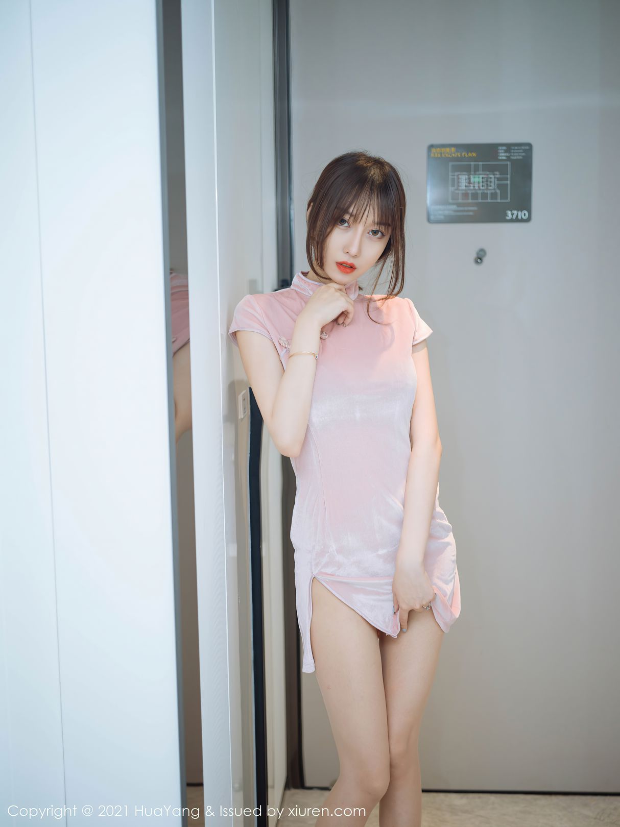 [HuaYang花漾] 2021.07.23 VOL.430 玥儿玥er [51P-510MB]