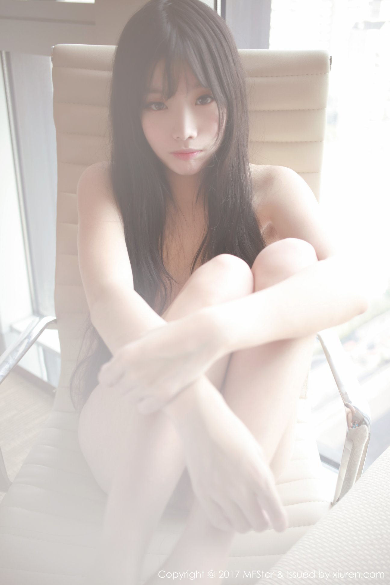 [MFStar模范学院] 2017.01.05 Vol.083 草莓兔兔 [30P-112MB]