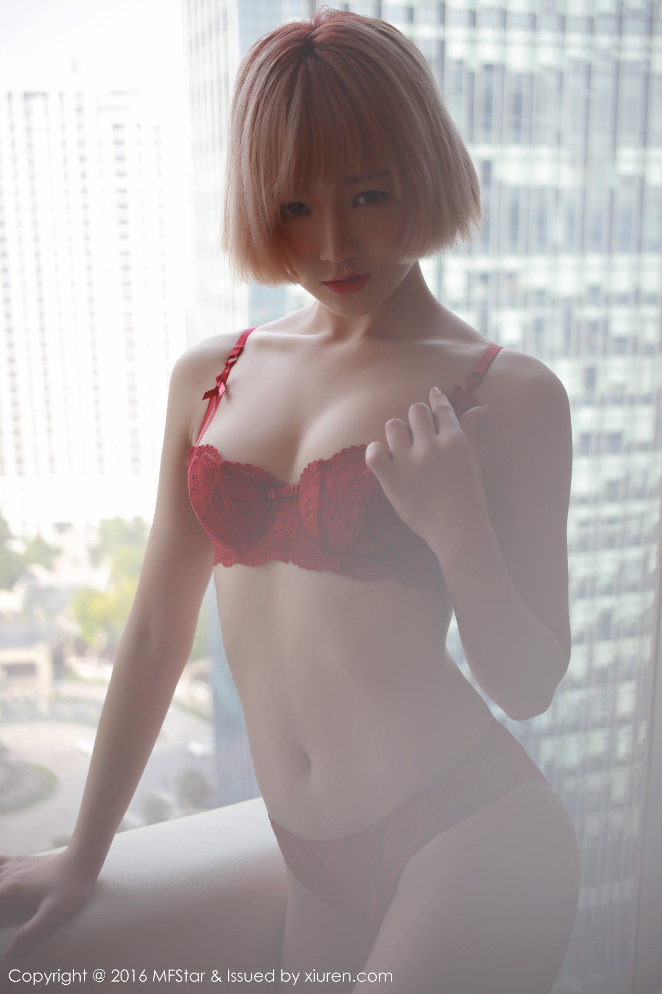 [MFStar模范学院] 2016.12.12 Vol.082 悦爷妖精 [51P-202MB]