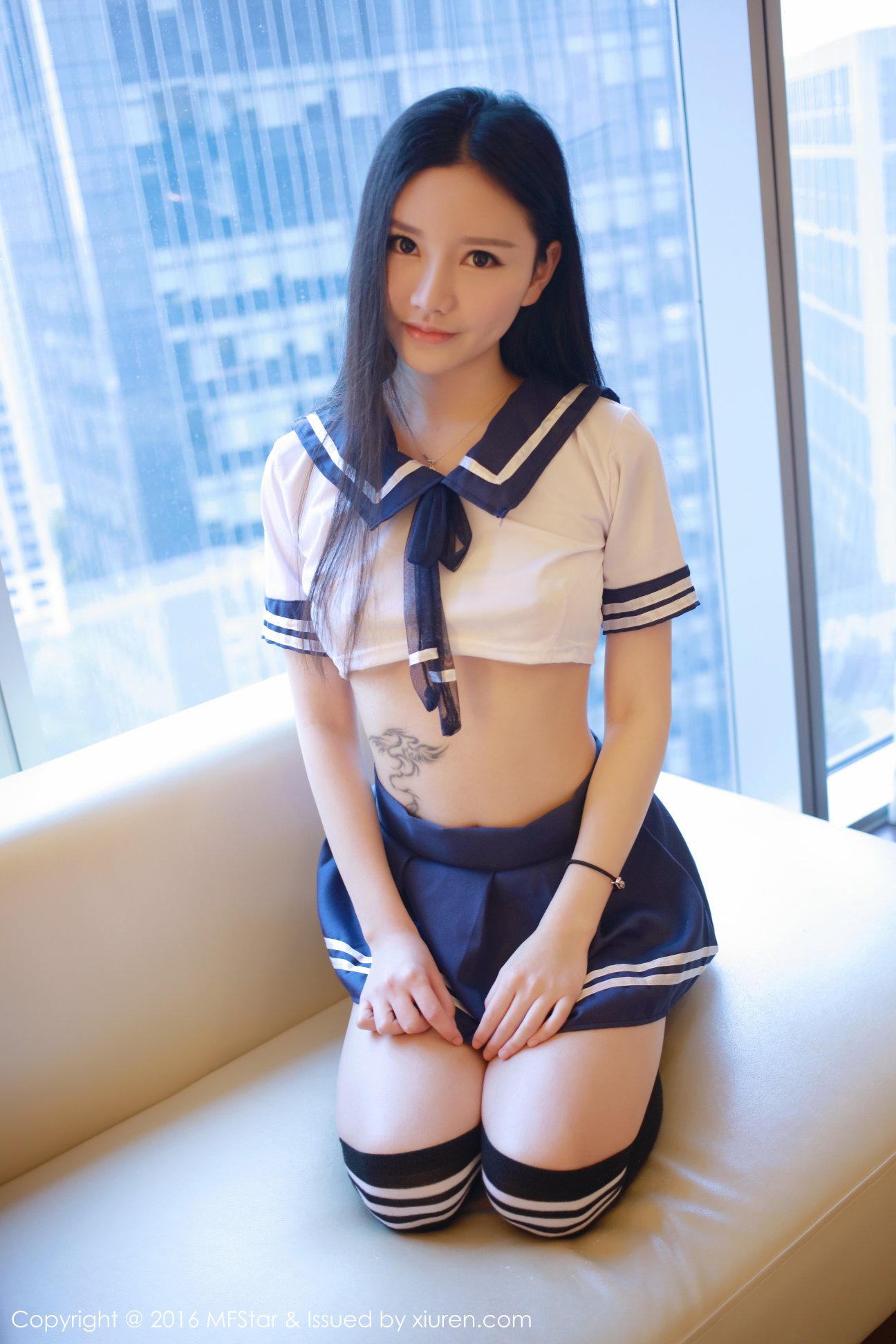 [MFStar模范学院] 2016.12.06 Vol.081 姗姗就打奥特曼 [50P-265MB]