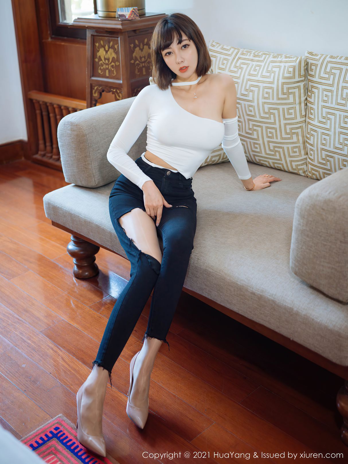 [HuaYang花漾] 2021.06.16 VOL.414 果儿Victoria [50P-579MB]