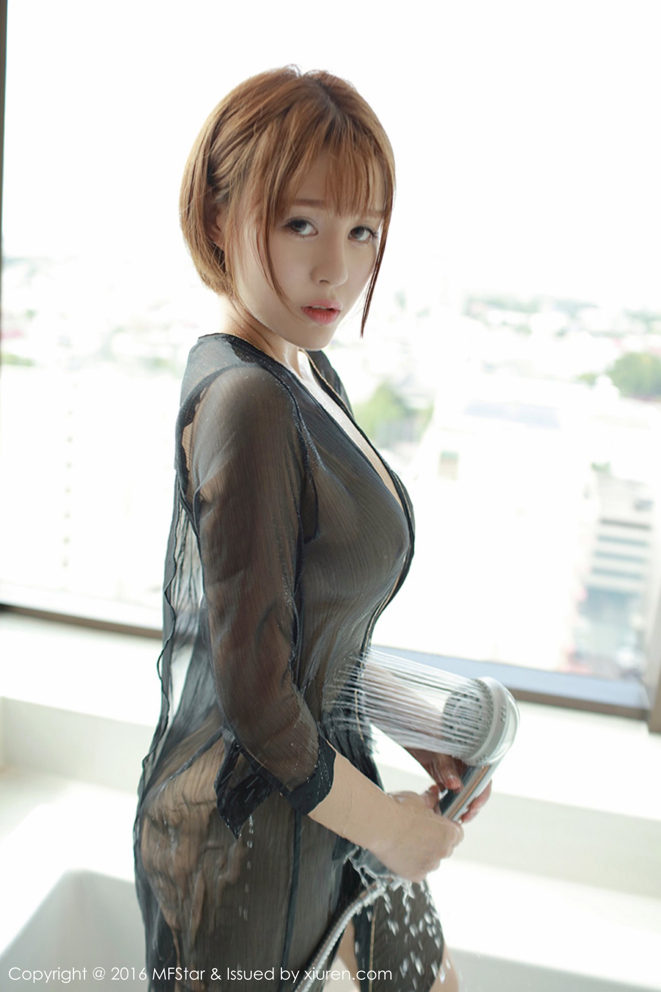 [MFStar模范学院] 2016.07.06 VOL.061 Evelyn艾莉 [55P-213MB]