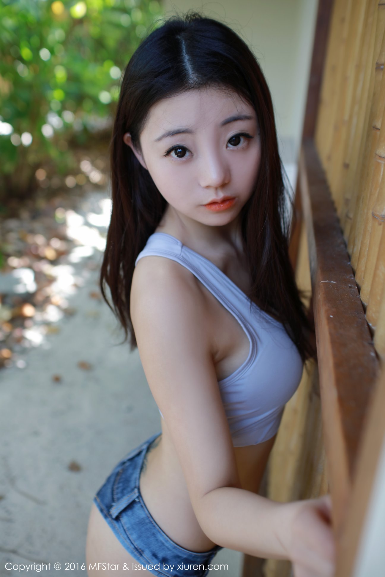 [MFStar模范学院] 2016.04.20 VOL.051 佘贝拉bella [53P-215MB]