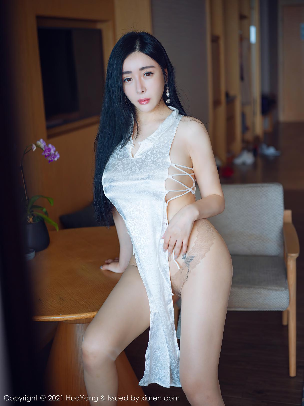 [HuaYang花漾] 2021.04.21 VOL.392 允爾 [45P-516MB]
