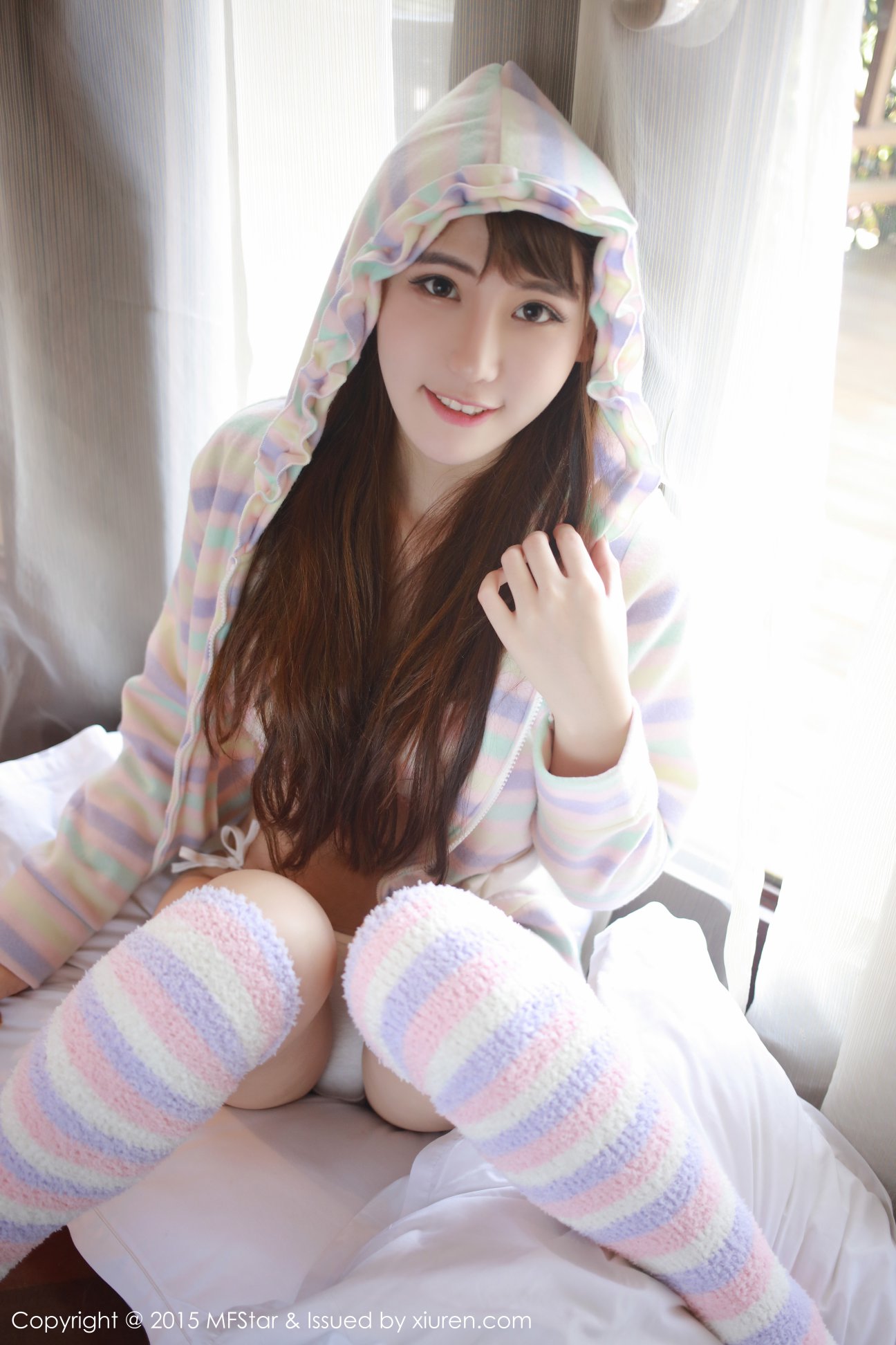 [MFStar模范学院] 2015.10.08 VOL.027 熊吖BOBO [54P-262MB]