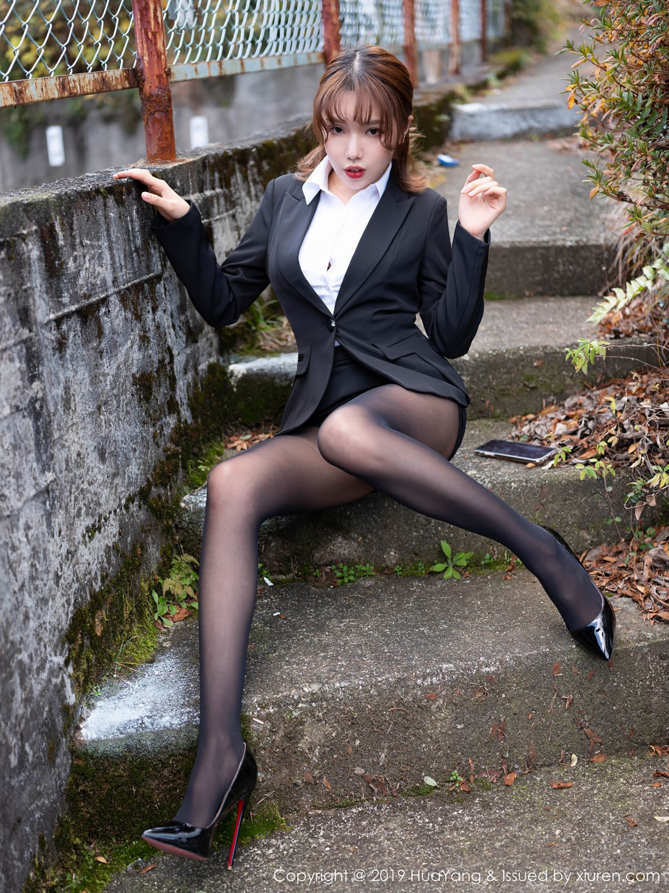[HuaYang花漾] 2019.01.31 VOL.113 黄楽然[44P-197M]