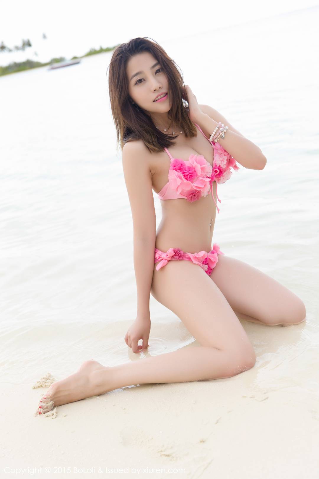 [BoLoli波萝社] 2015.08.25 VOL.053 许诺Sabrina [51P-171M]