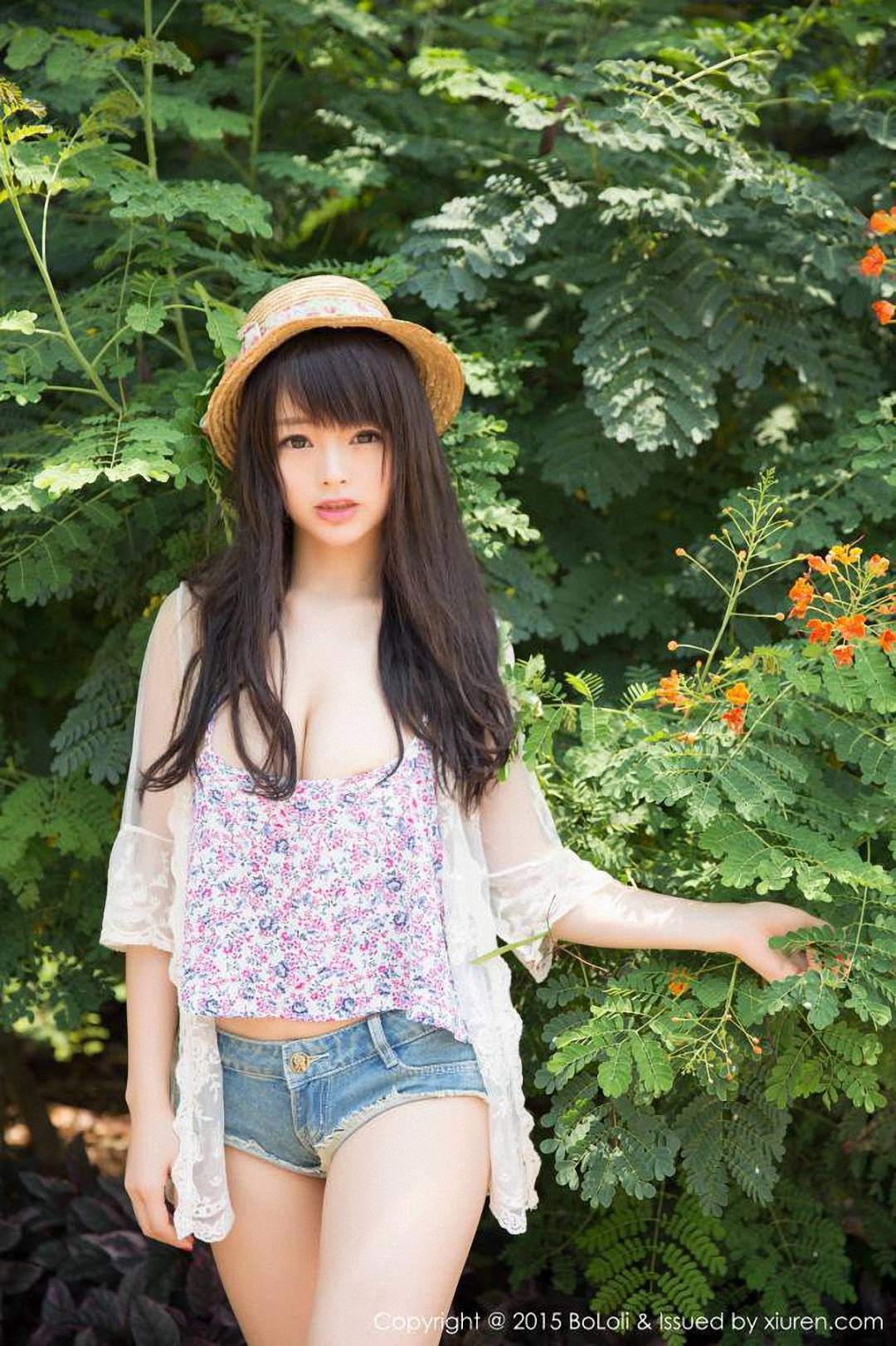[BoLoli波萝社] 2015.05.18 VOL.024 AngelaLee李玲 [40P-61.2M]