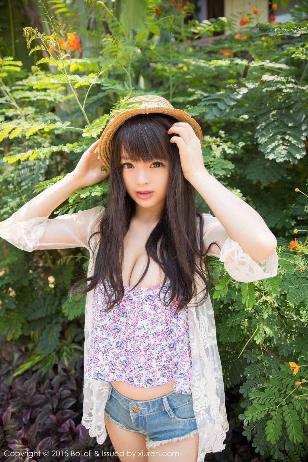 [BoLoli波萝社] 2015.05.18 VOL.024 AngelaLee李玲 [40P-61.2M]