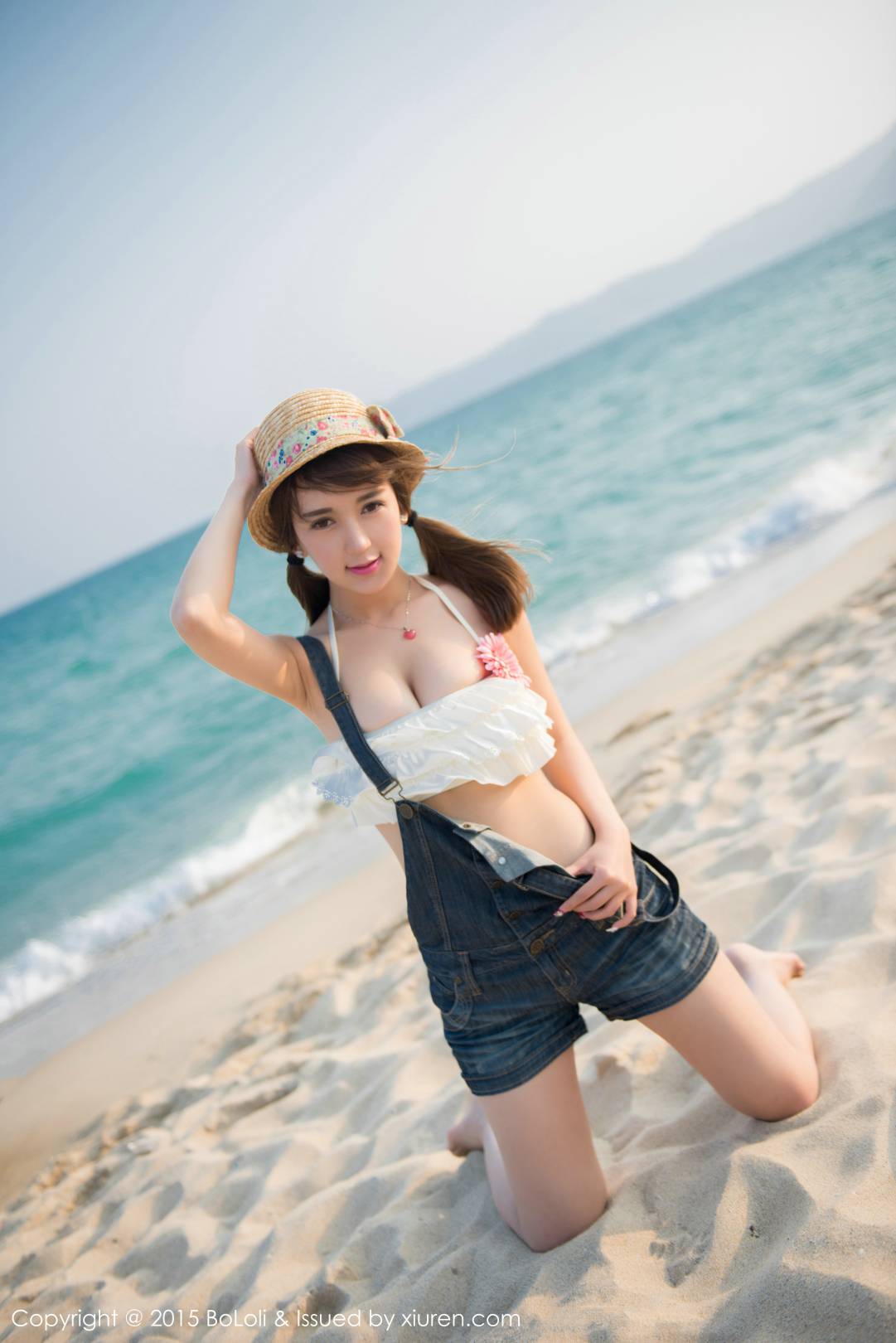[BoLoli波萝社] 2015.04.24 VOL.015 Monkey_小潘鼠 [80P-348M]